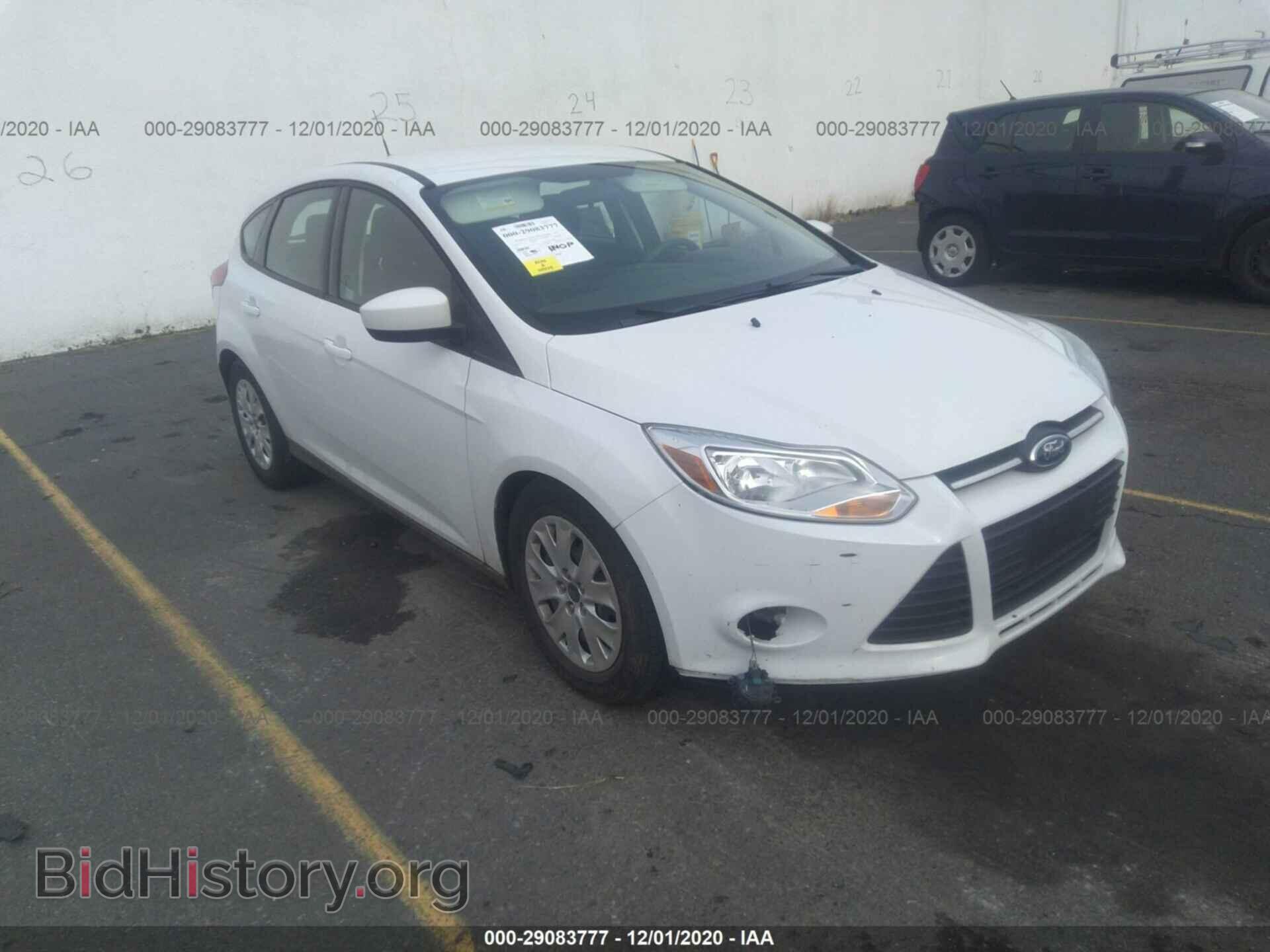 Photo 1FAHP3K22CL206802 - FORD FOCUS 2012