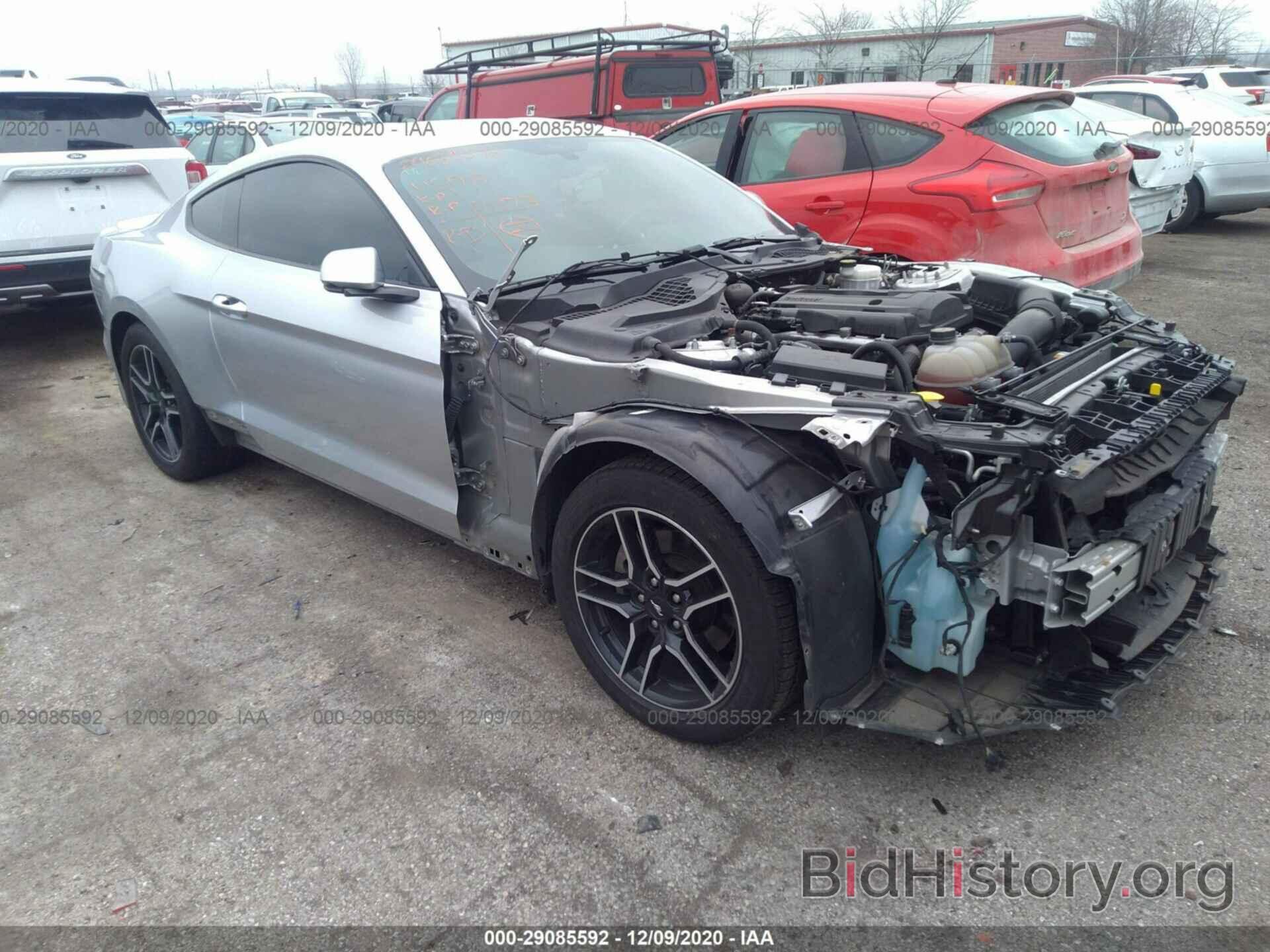 Photo 1FA6P8TH3J5115580 - FORD MUSTANG 2018