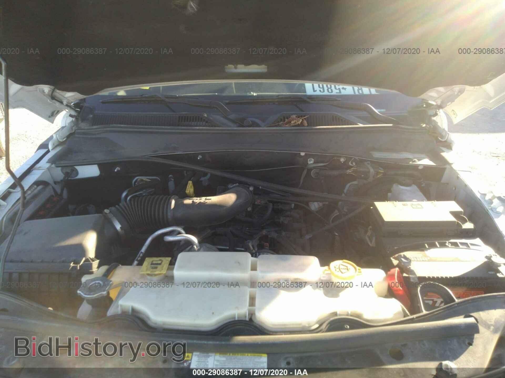 2011 JEEP LIBERTY - VIN: 1J4PN2GK9BW520100 - Фото 10