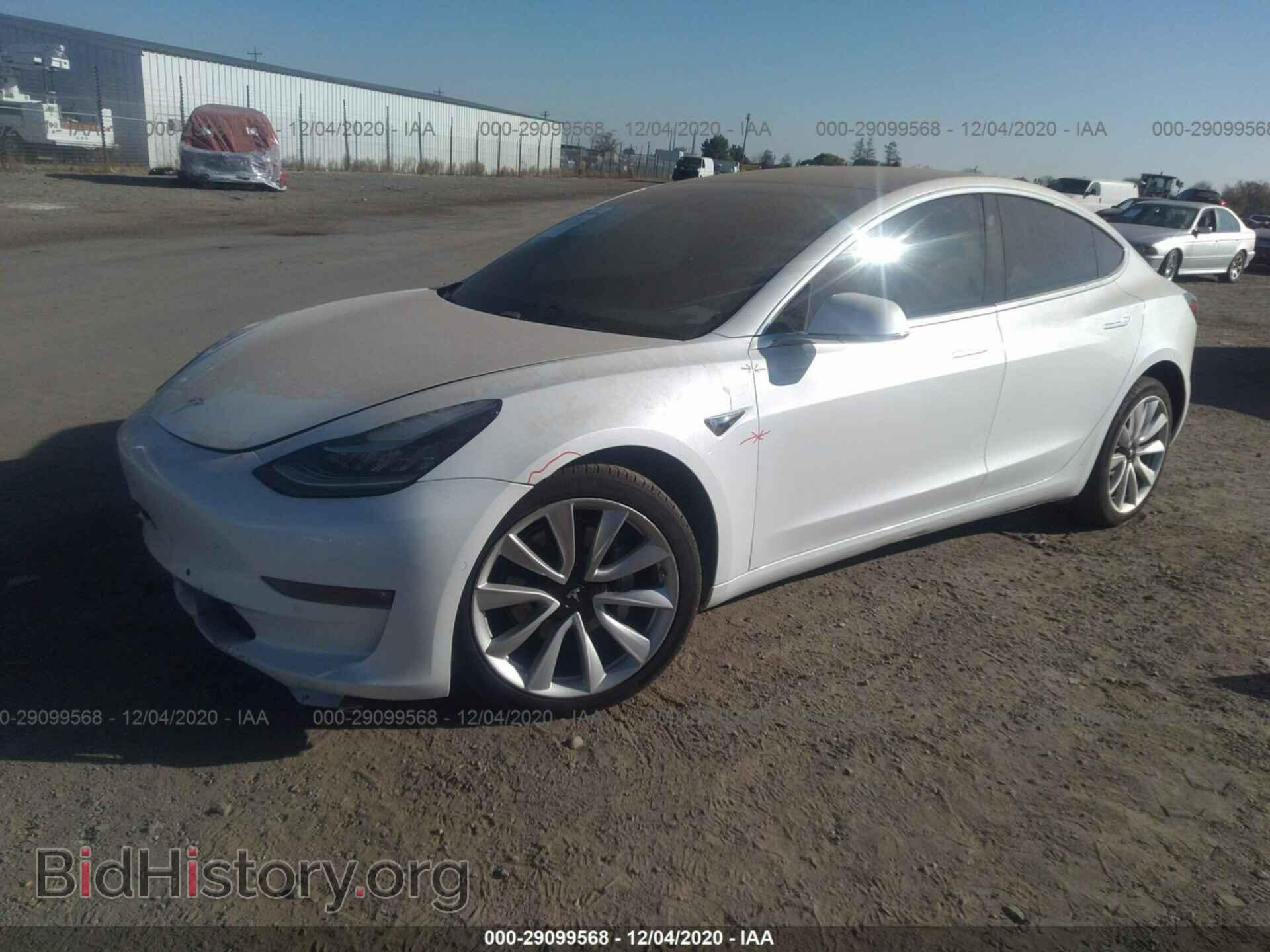 2018 TESLA MODEL 3 - VIN: 5YJ3E1EB9JF067584 - Photo 2