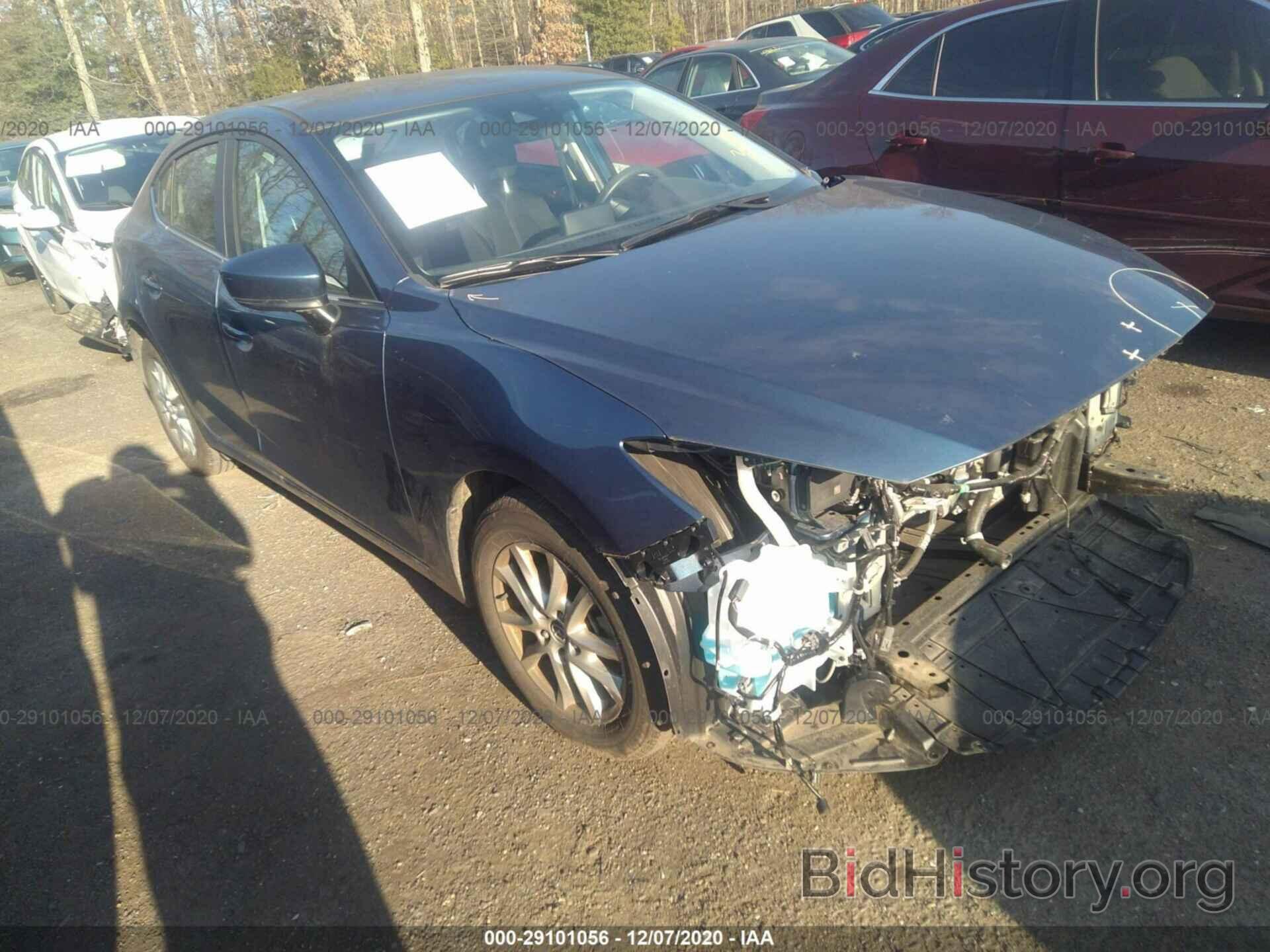 Photo 3MZBN1U74JM264664 - MAZDA MAZDA3 4-DOOR 2018