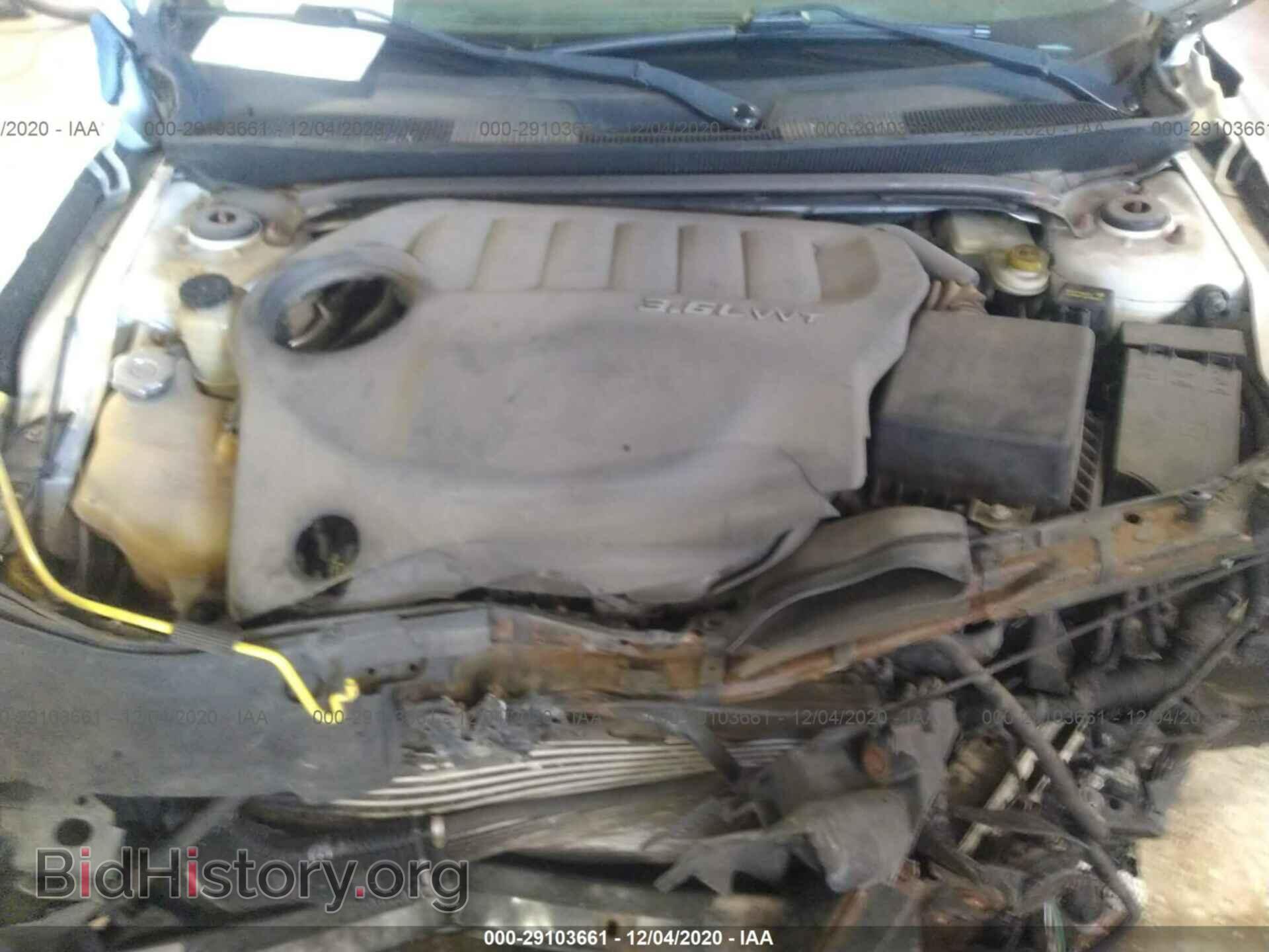 2011 CHRYSLER 200 - VIN: 1C3BC2FG7BN570152 - Photo 10