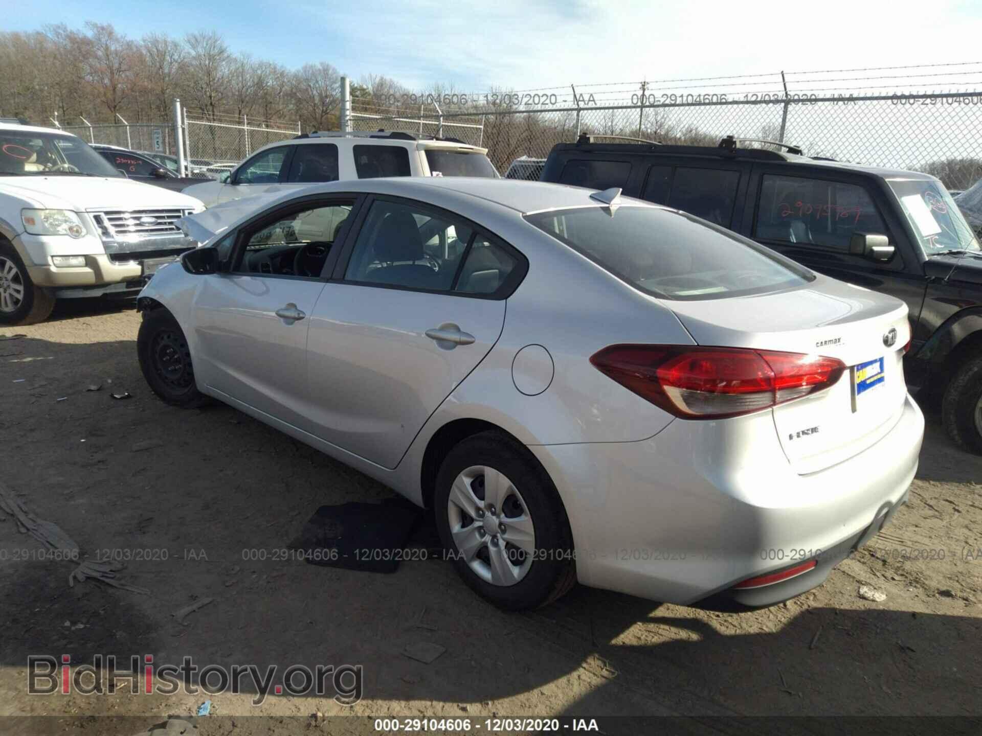 2017 KIA FORTE - VIN: 3KPFK4A70HE090017 - Photo 3