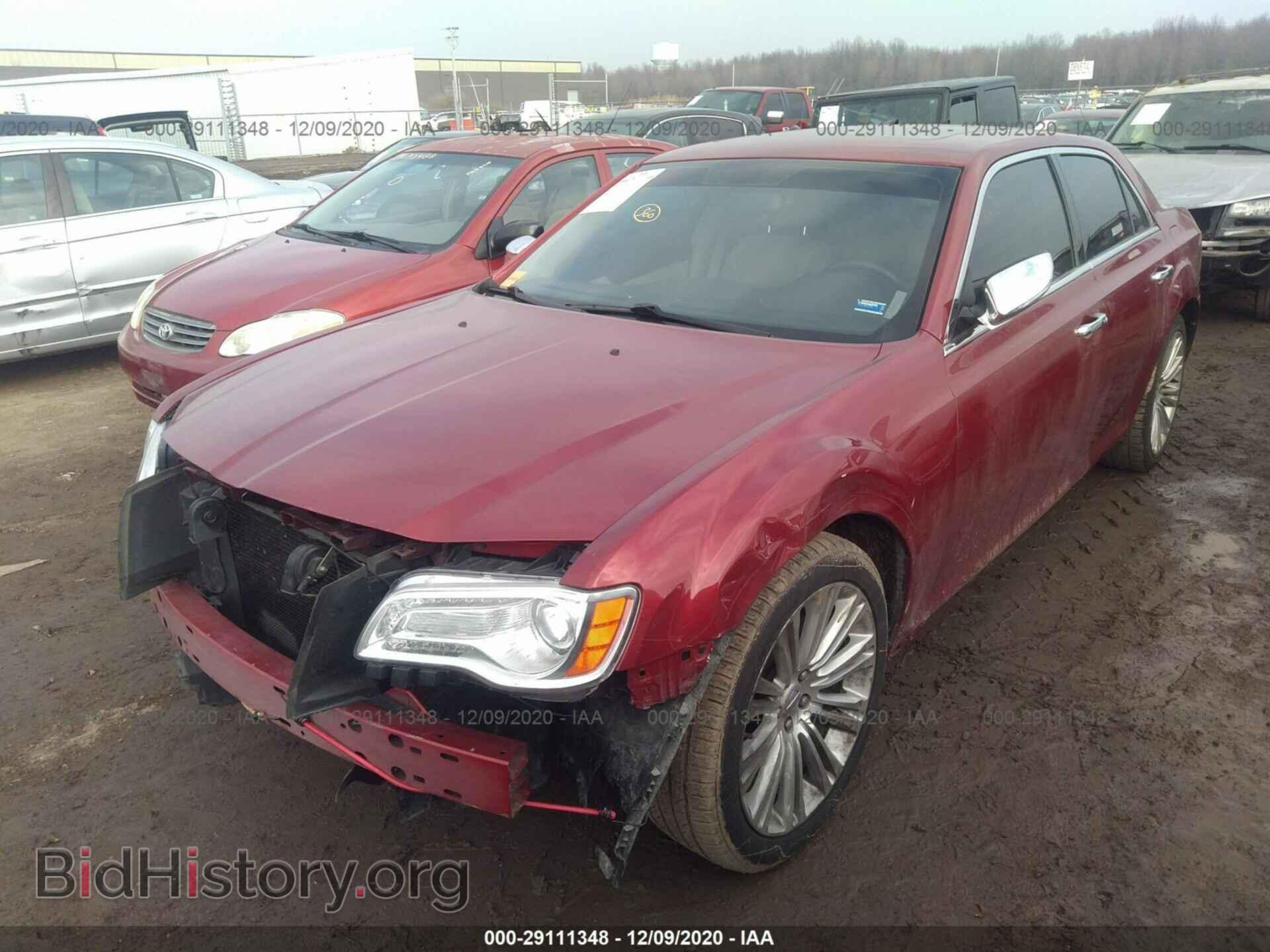 2012 CHRYSLER 300 - VIN: 2C3CCACG4CH138583 - Фото 2