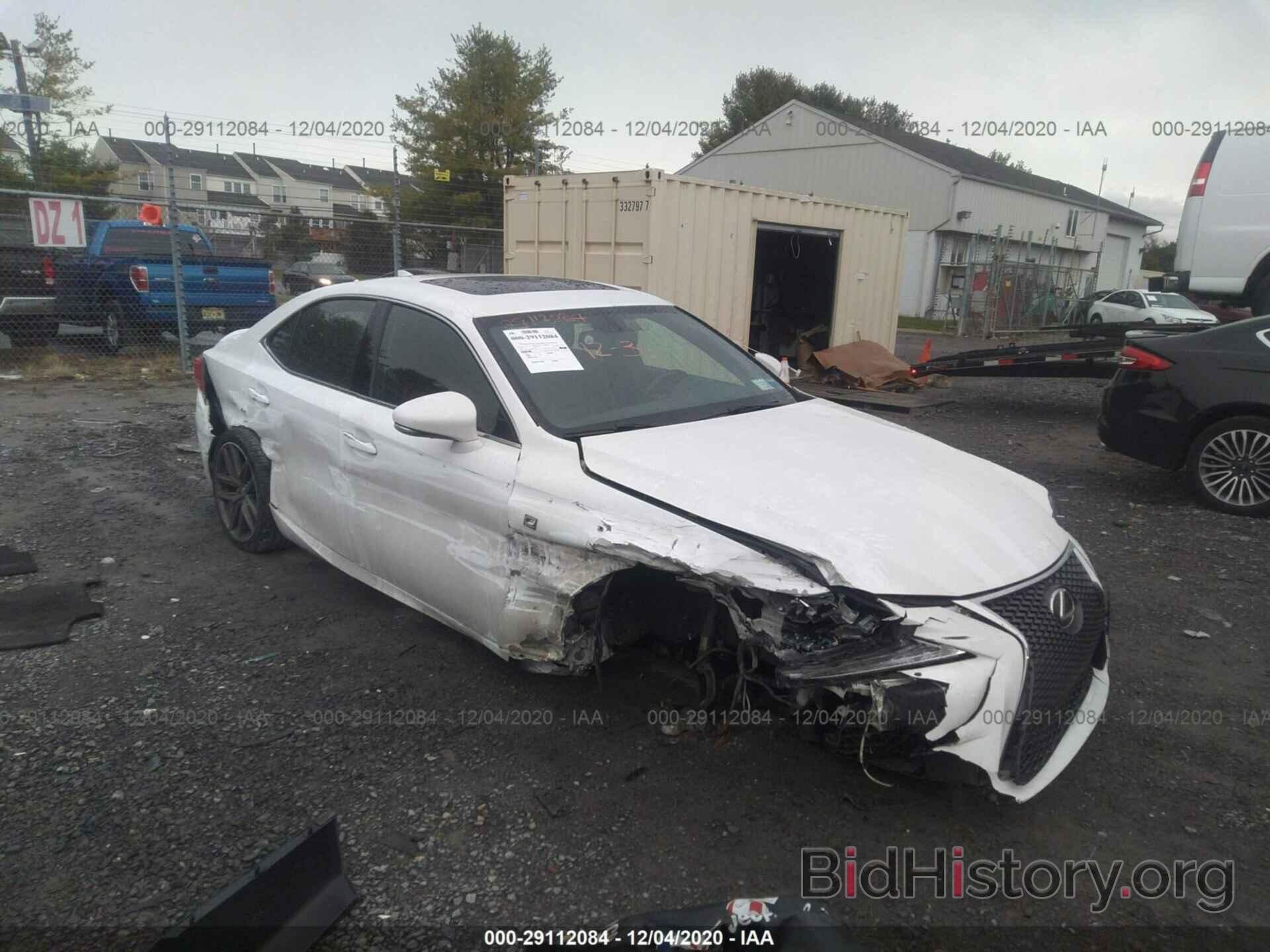 Photo JTHCM1D25G5012031 - LEXUS IS 300 2016