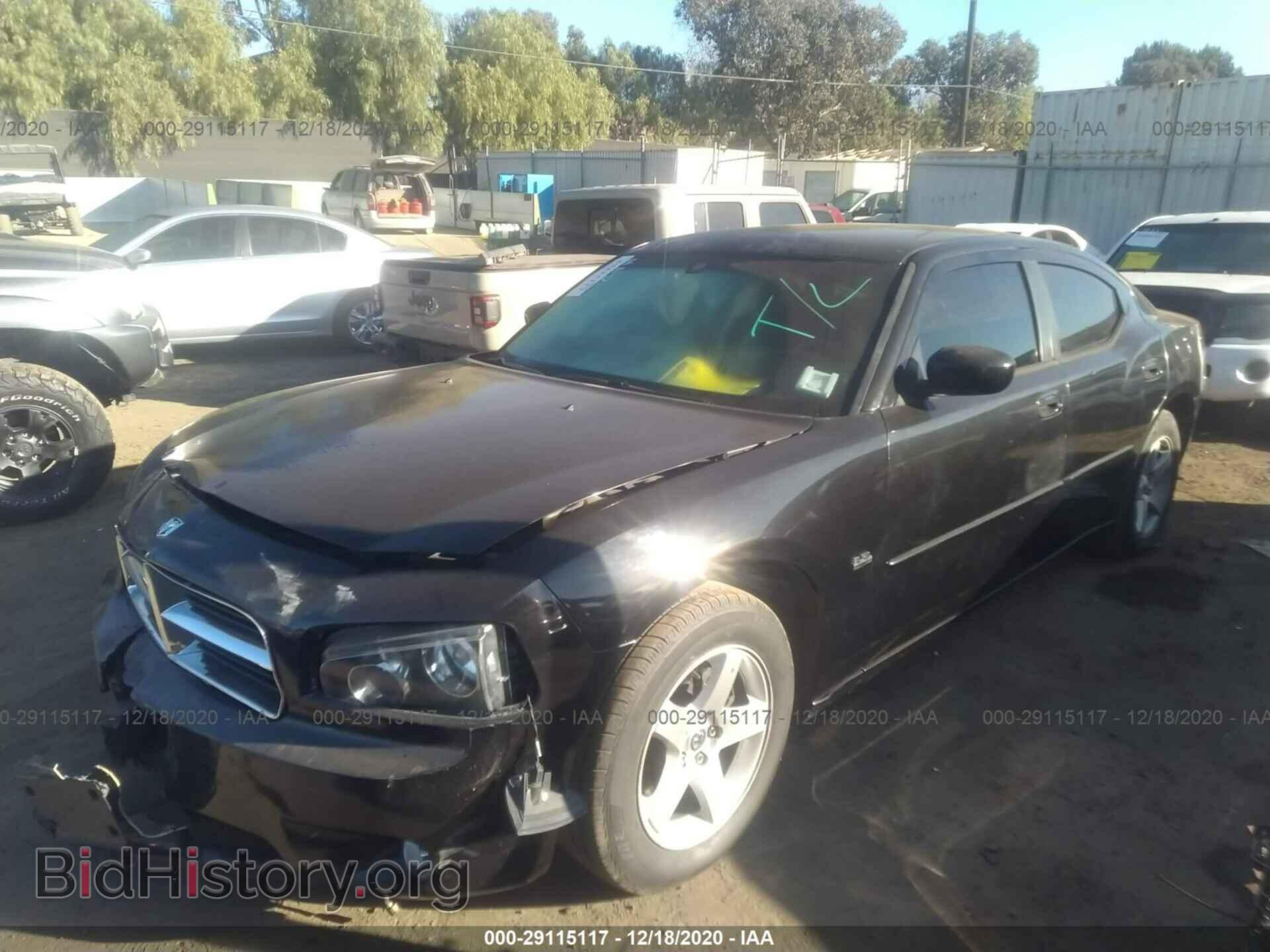 2010 DODGE CHARGER - VIN: 2B3CA3CV3AH197442 - Фото 2