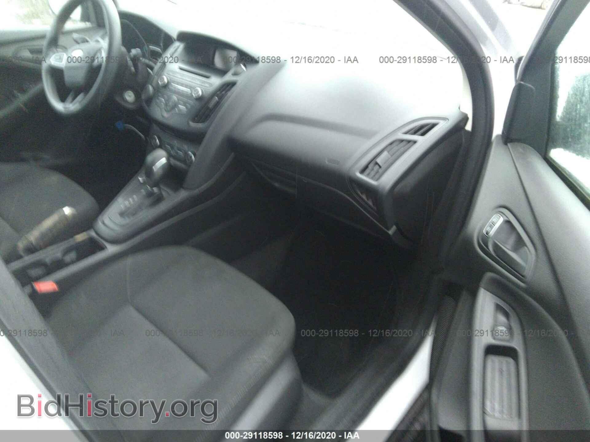 2016 FORD FOCUS - VIN: 1FADP3E24GL215422 - Photo 5