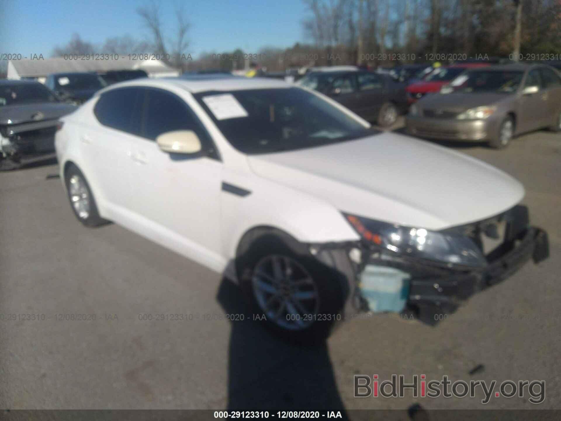 Photo KNAGM4A79B5127967 - KIA OPTIMA 2011