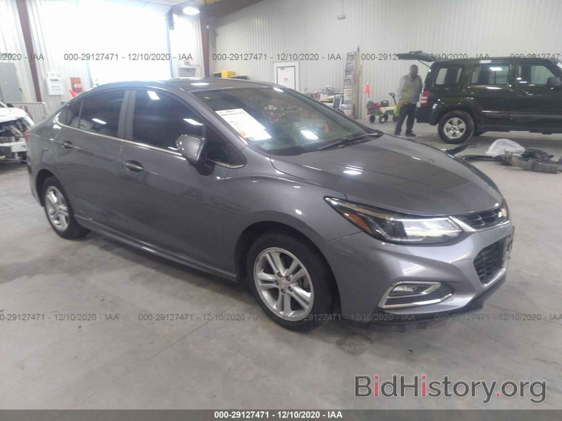 Photo 1G1BE5SM3J7239597 - CHEVROLET CRUZE 2018