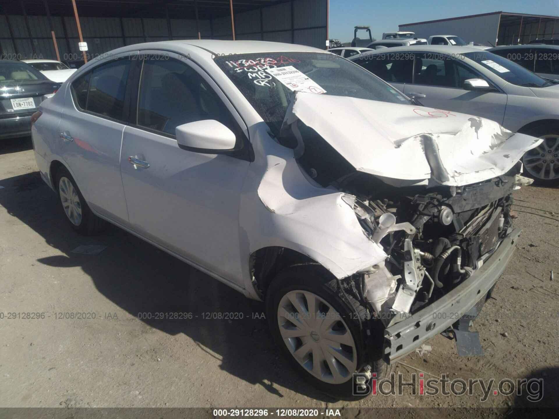 Photo 3N1CN7AP4HL815726 - NISSAN VERSA SEDAN 2017