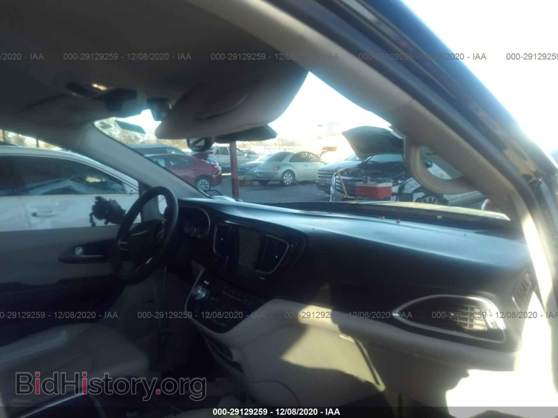 2017 CHRYSLER PACIFICA - VIN: 2C4RC1EG5HR804693 - Фото 5