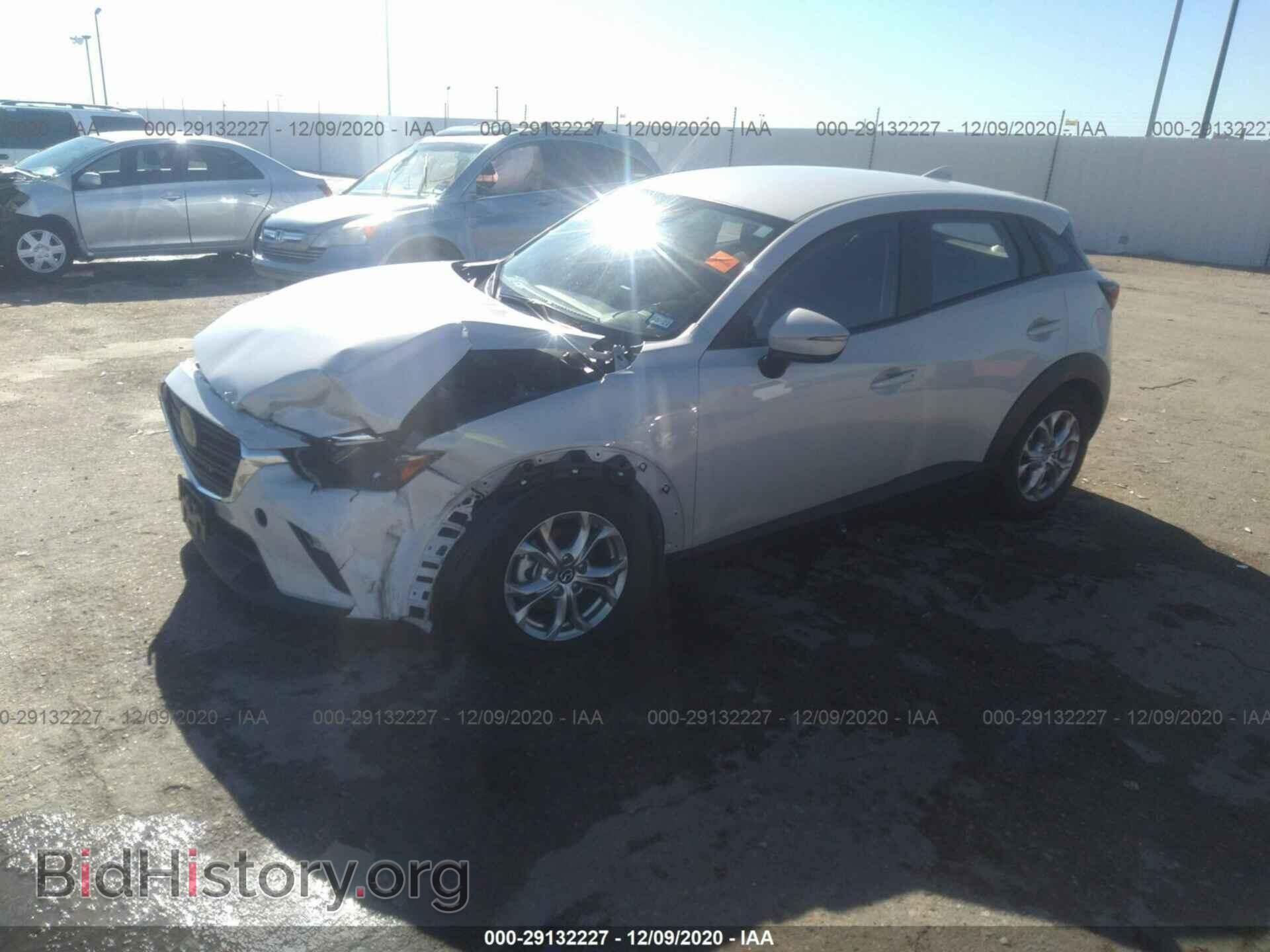 2020 MAZDA CX-3 - VIN: JM1DKDB71L1465544 - Фото 2