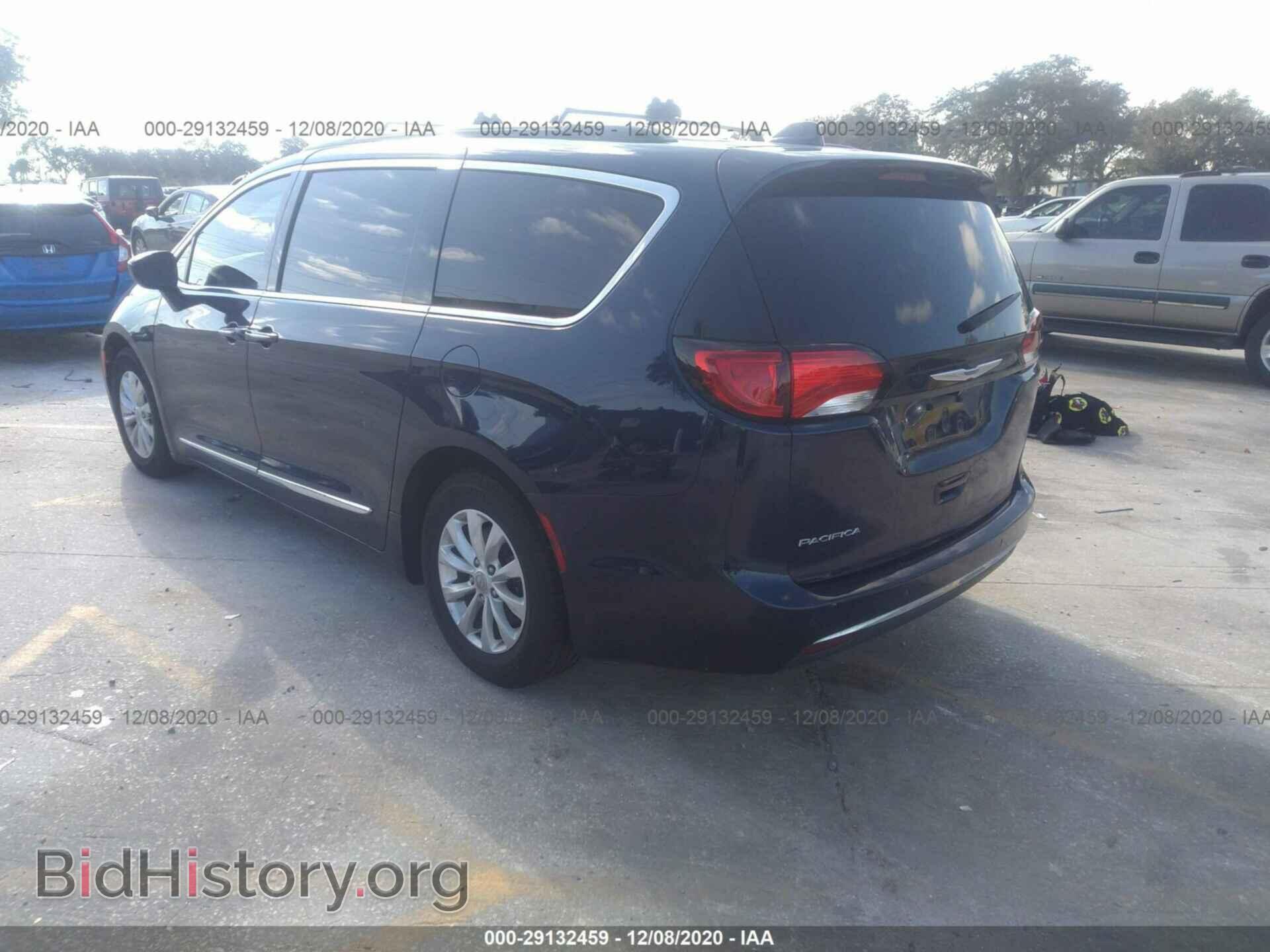 2017 CHRYSLER PACIFICA - VIN: 2C4RC1BGXHR519699 - Photo 3