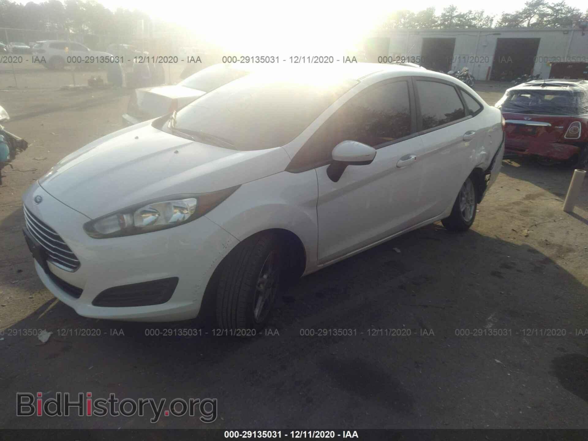 2017 FORD FIESTA - VIN: 3FADP4BJ6HM108843 - Фото 2
