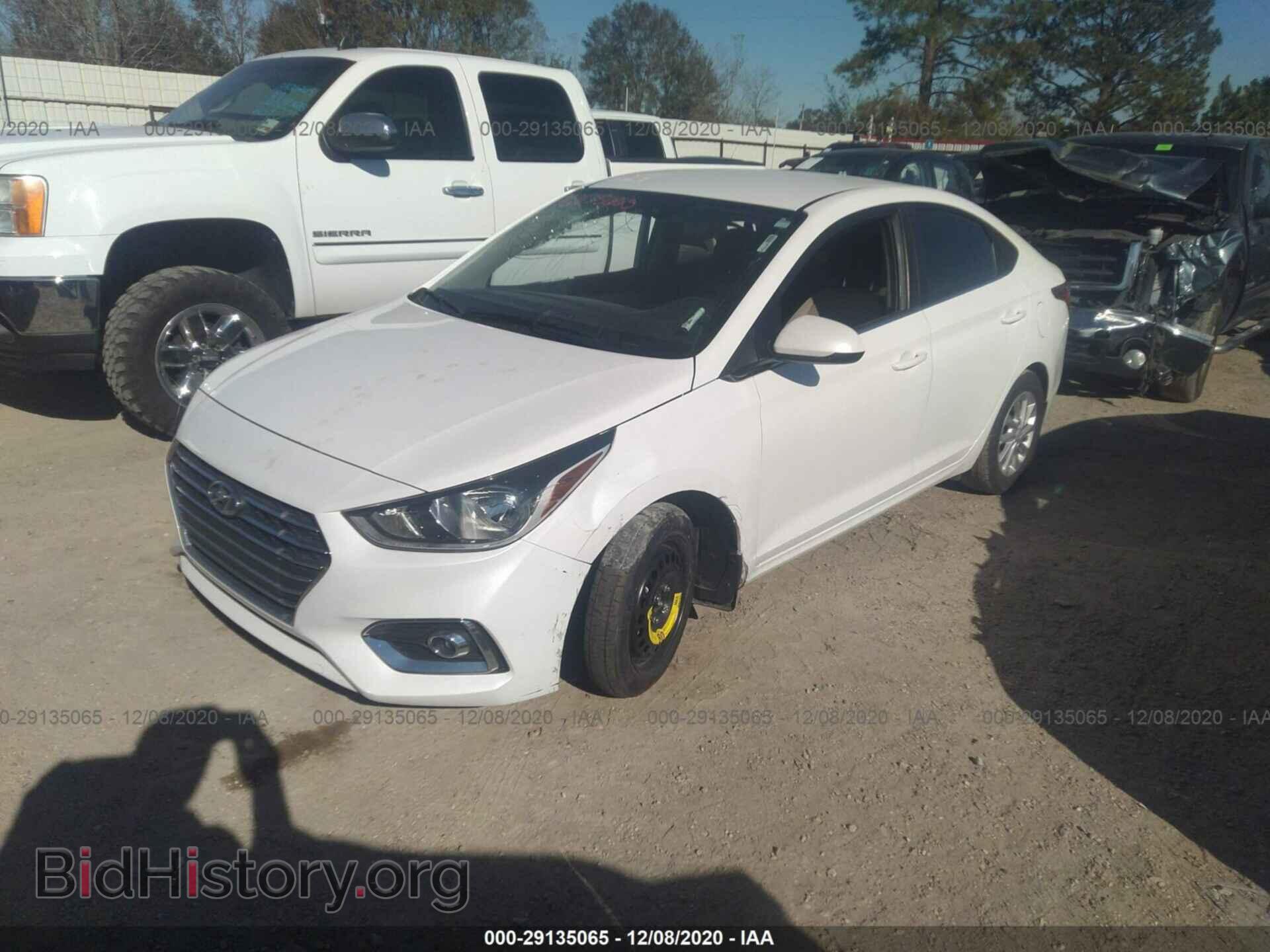 2019 HYUNDAI ACCENT - VIN: 3KPC24A32KE068950 - Фото 2