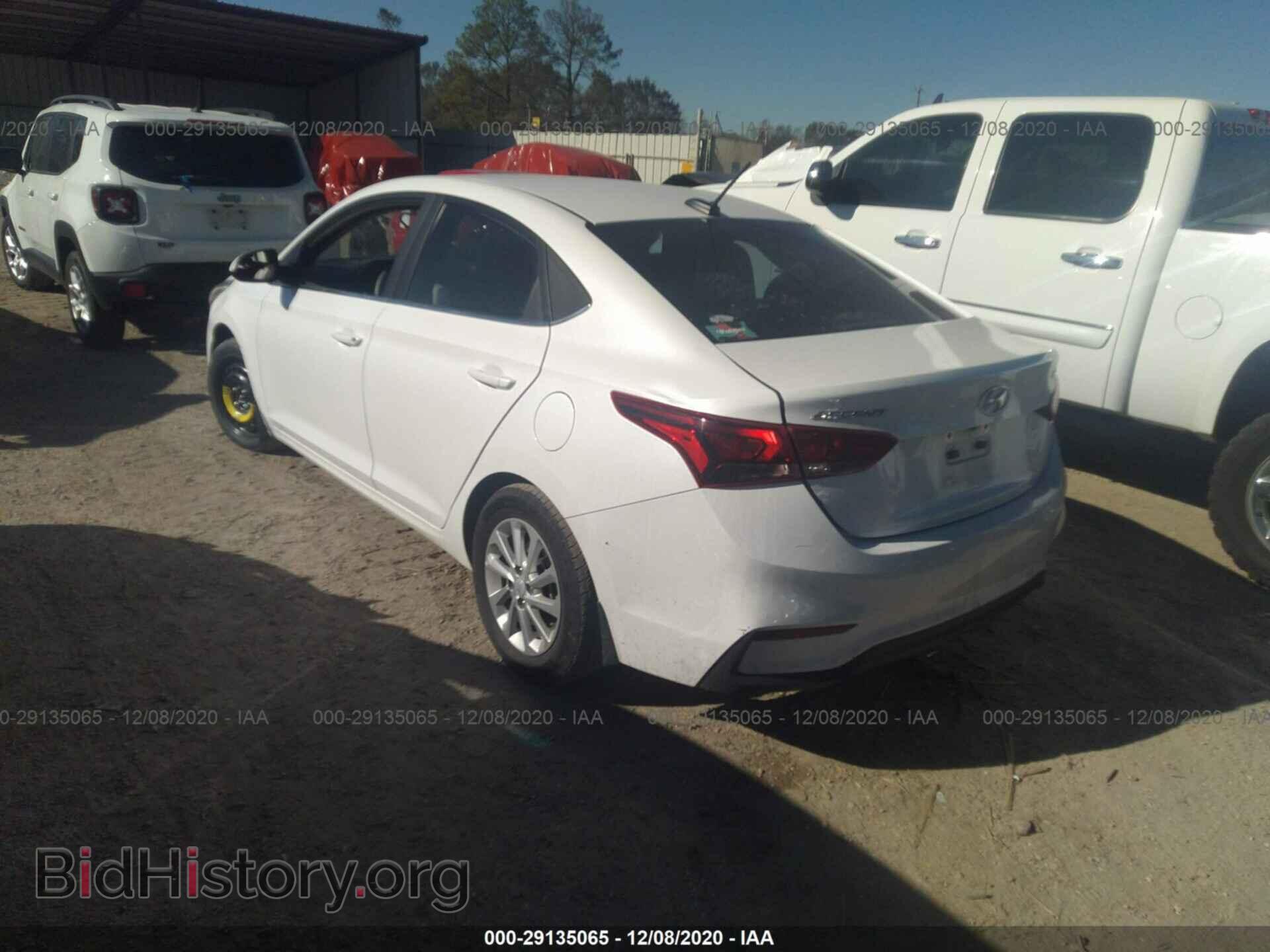 2019 HYUNDAI ACCENT - VIN: 3KPC24A32KE068950 - Фото 3