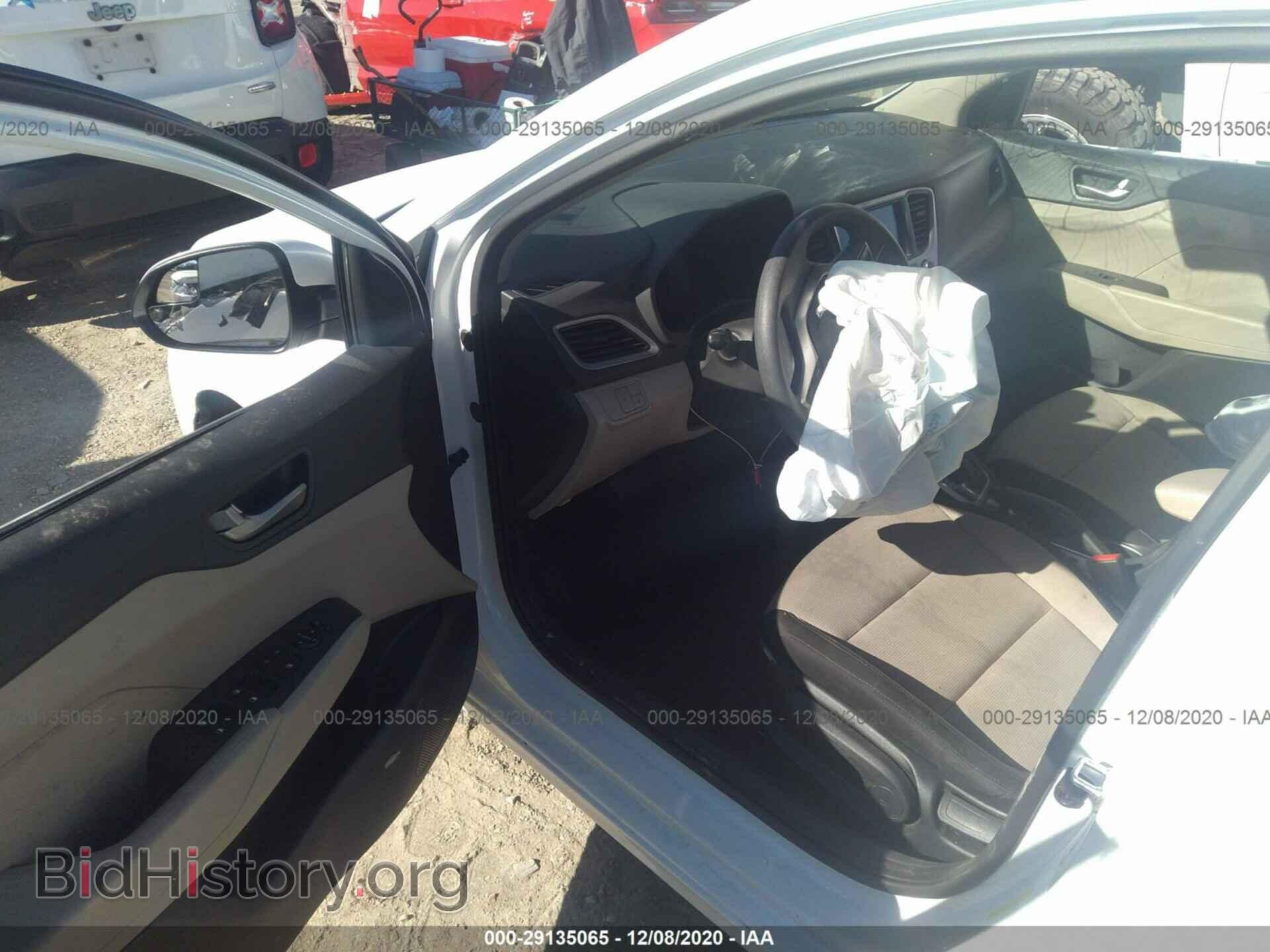 2019 HYUNDAI ACCENT - VIN: 3KPC24A32KE068950 - Фото 5
