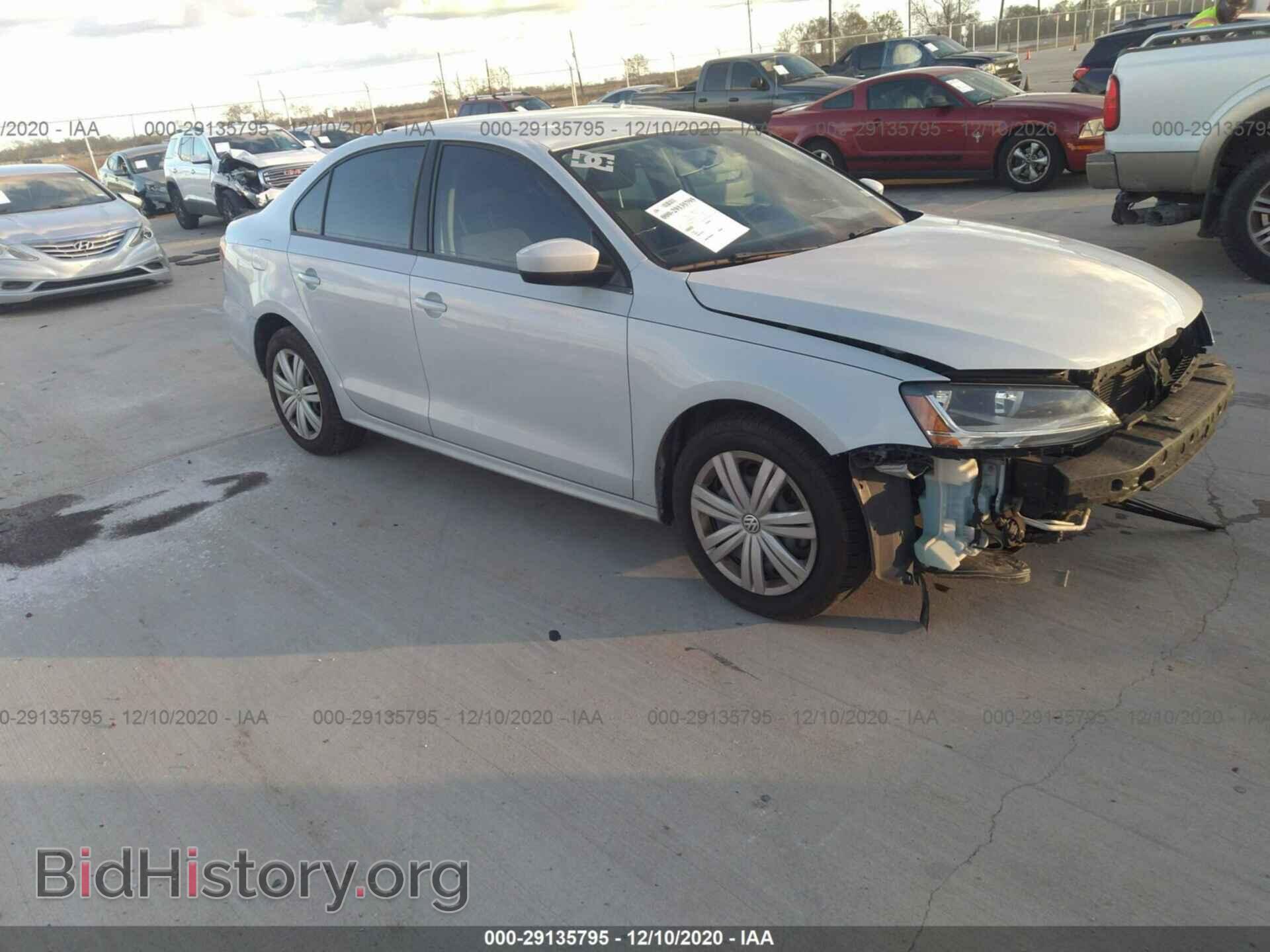 Фотография 3VW167AJ9HM405296 - VOLKSWAGEN JETTA 2017