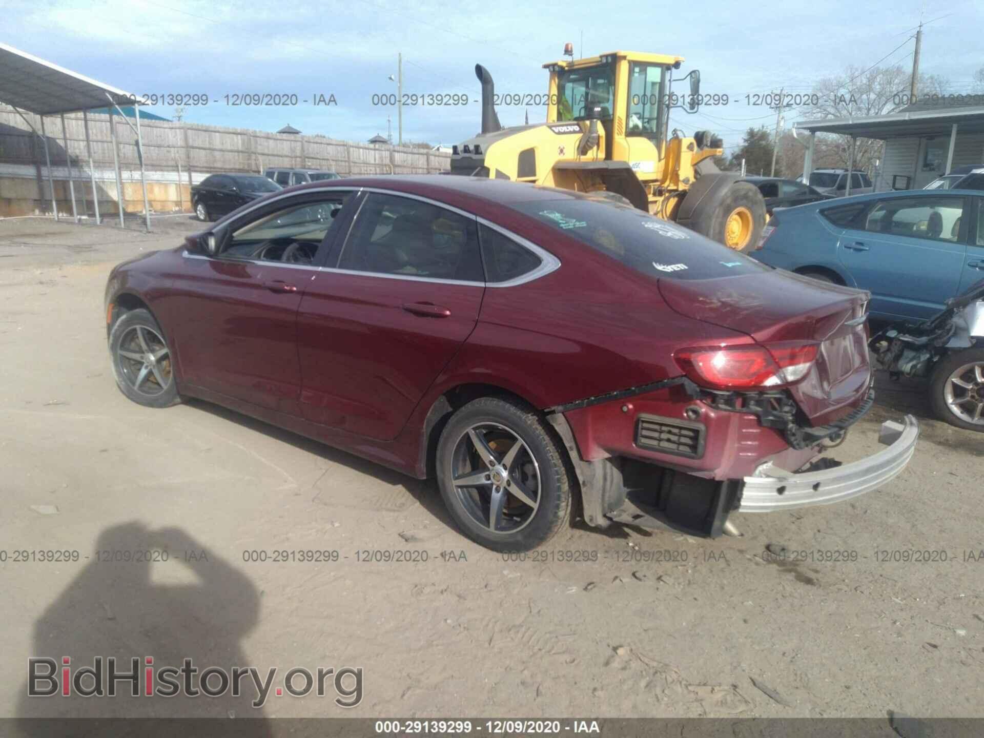 2015 CHRYSLER 200 - VIN: 1C3CCCFB2FN560830 - Photo 3