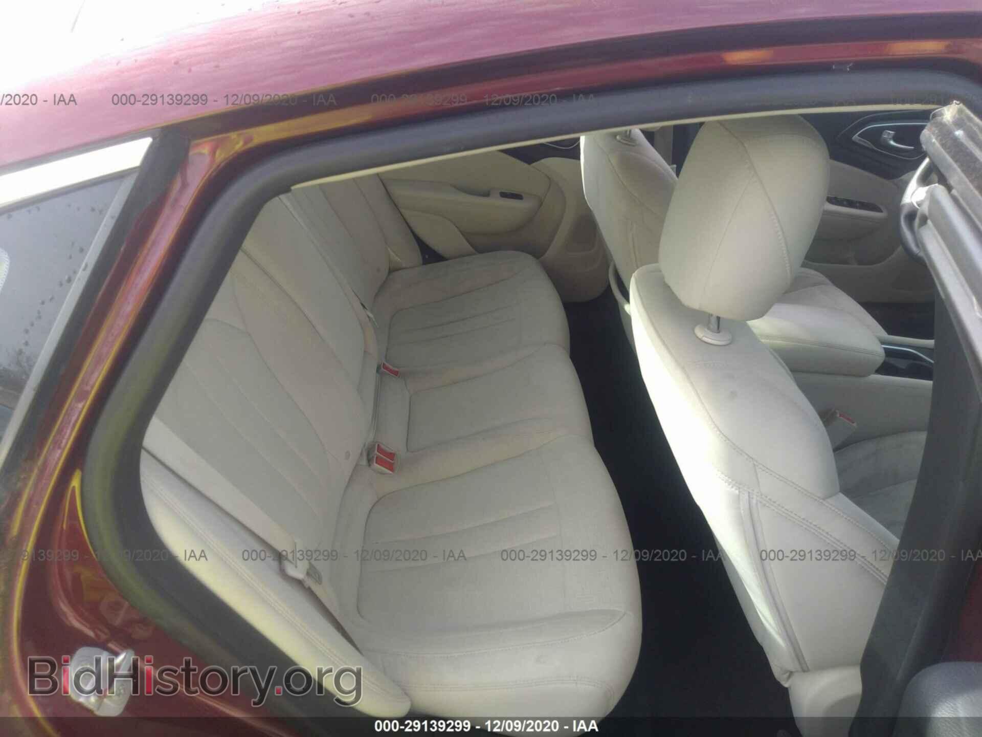 2015 CHRYSLER 200 - VIN: 1C3CCCFB2FN560830 - Photo 8