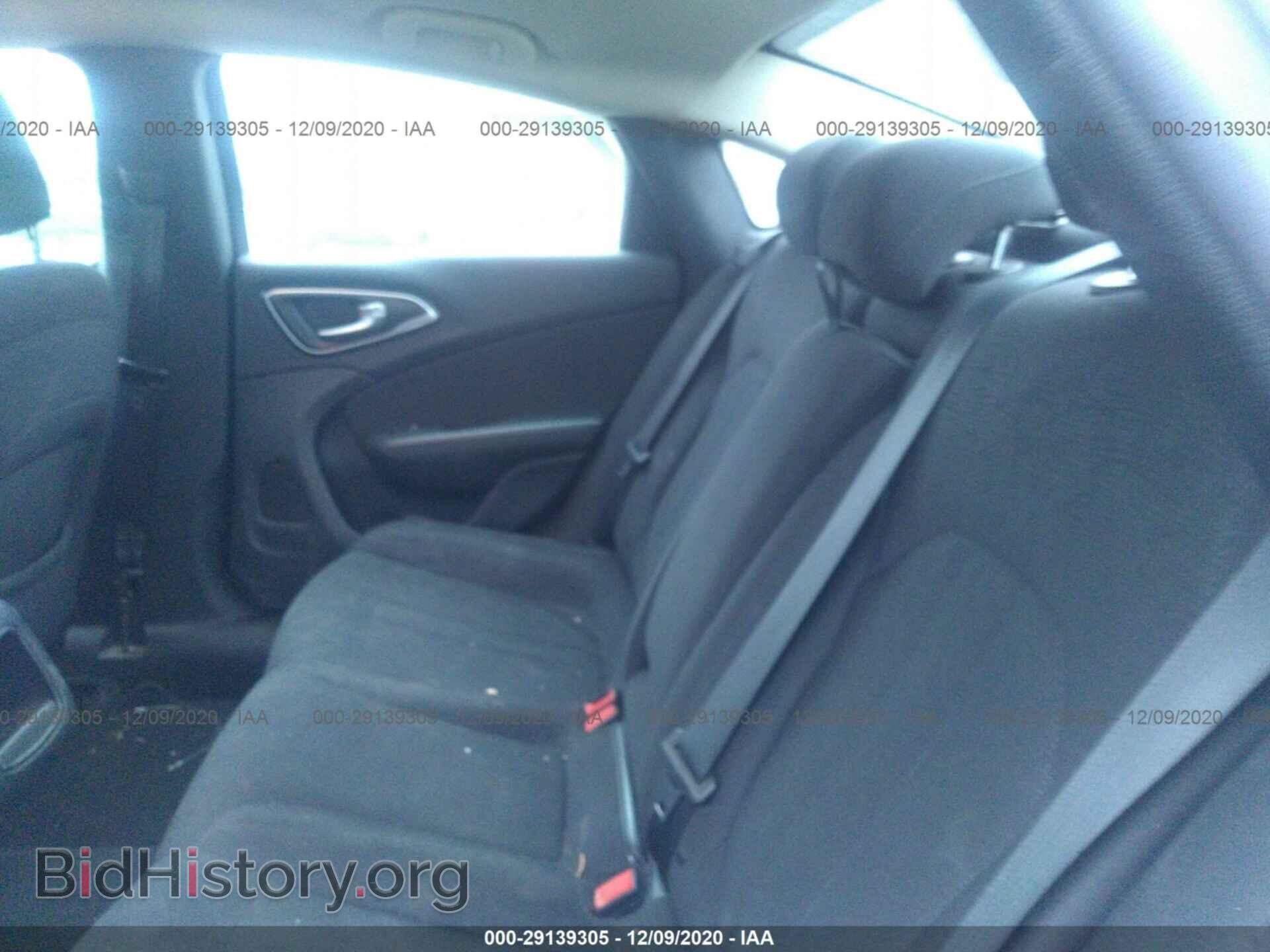 2016 CHRYSLER 200 - VIN: 1C3CCCAB2GN143927 - Фото 8