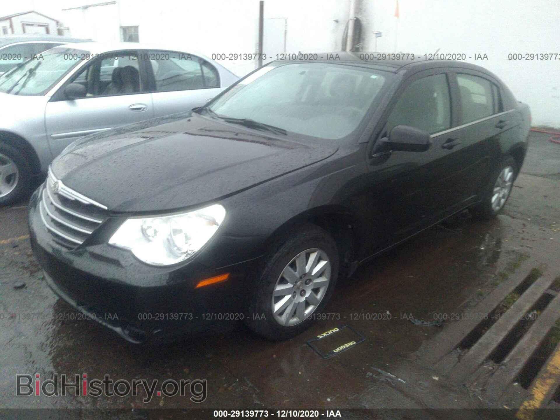 2010 CHRYSLER SEBRING - VIN: 1C3CC4FB1AN219448 - Фото 2