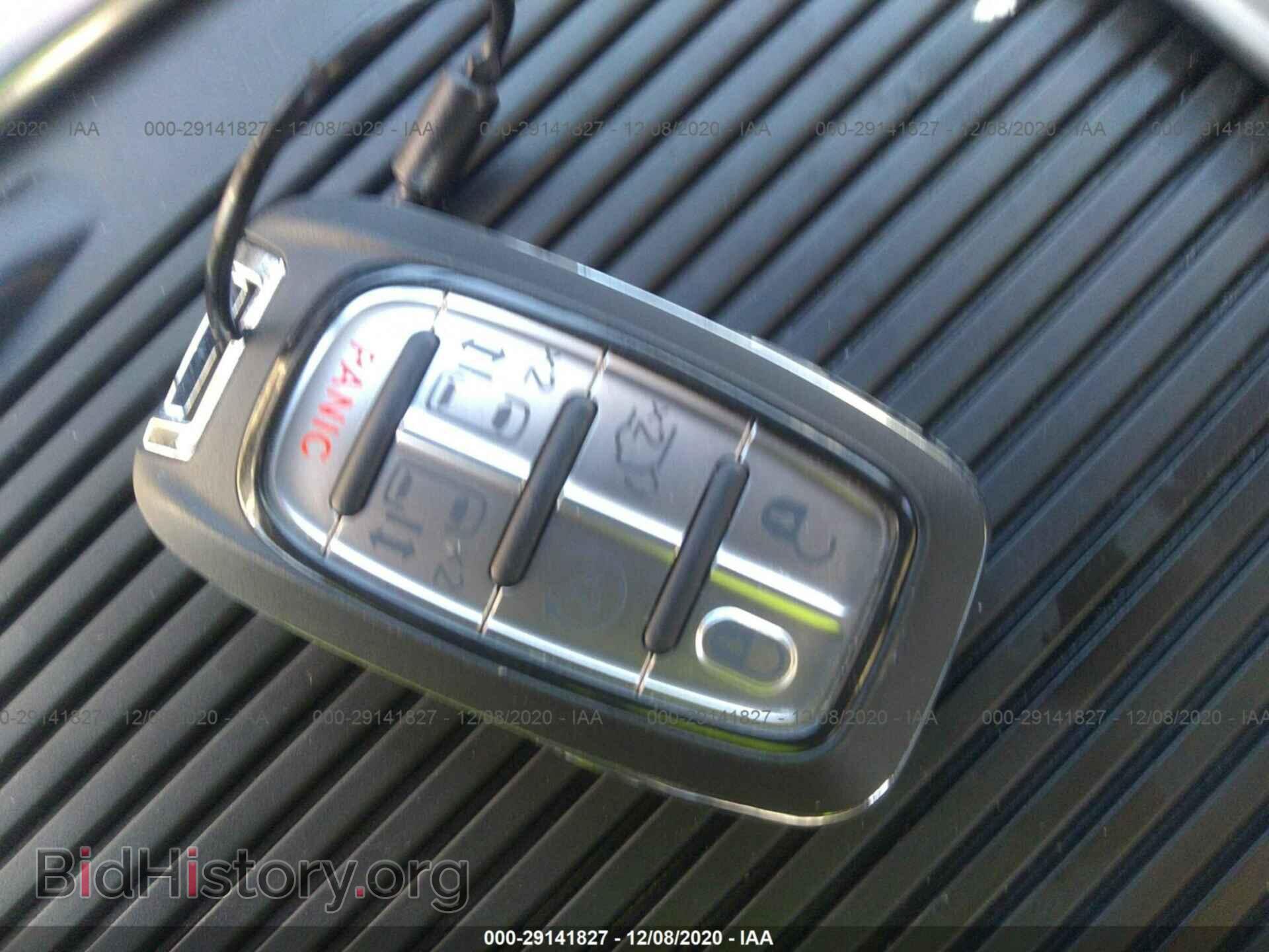 2020 CHRYSLER PACIFICA - VIN: 2C4RC1EG1LR172980 - Фото 11