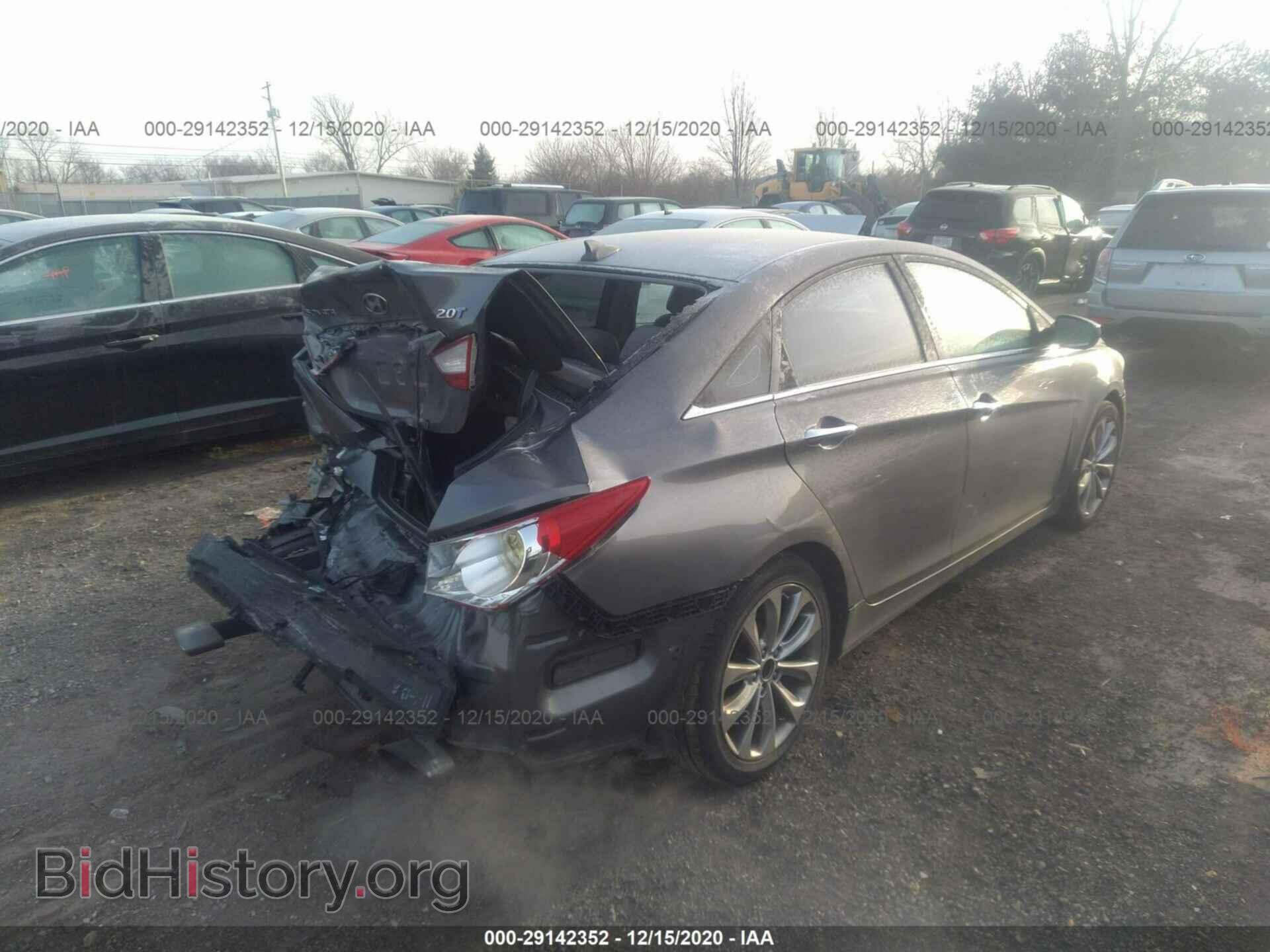 2012 HYUNDAI SONATA - VIN: 5NPEC4AB5CH415228 - Фото 4