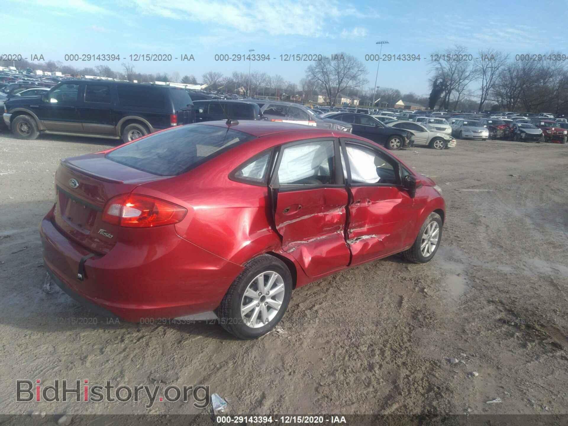 2011 FORD FIESTA - VIN: 3FADP4BJ1BM171663 - Фото 4