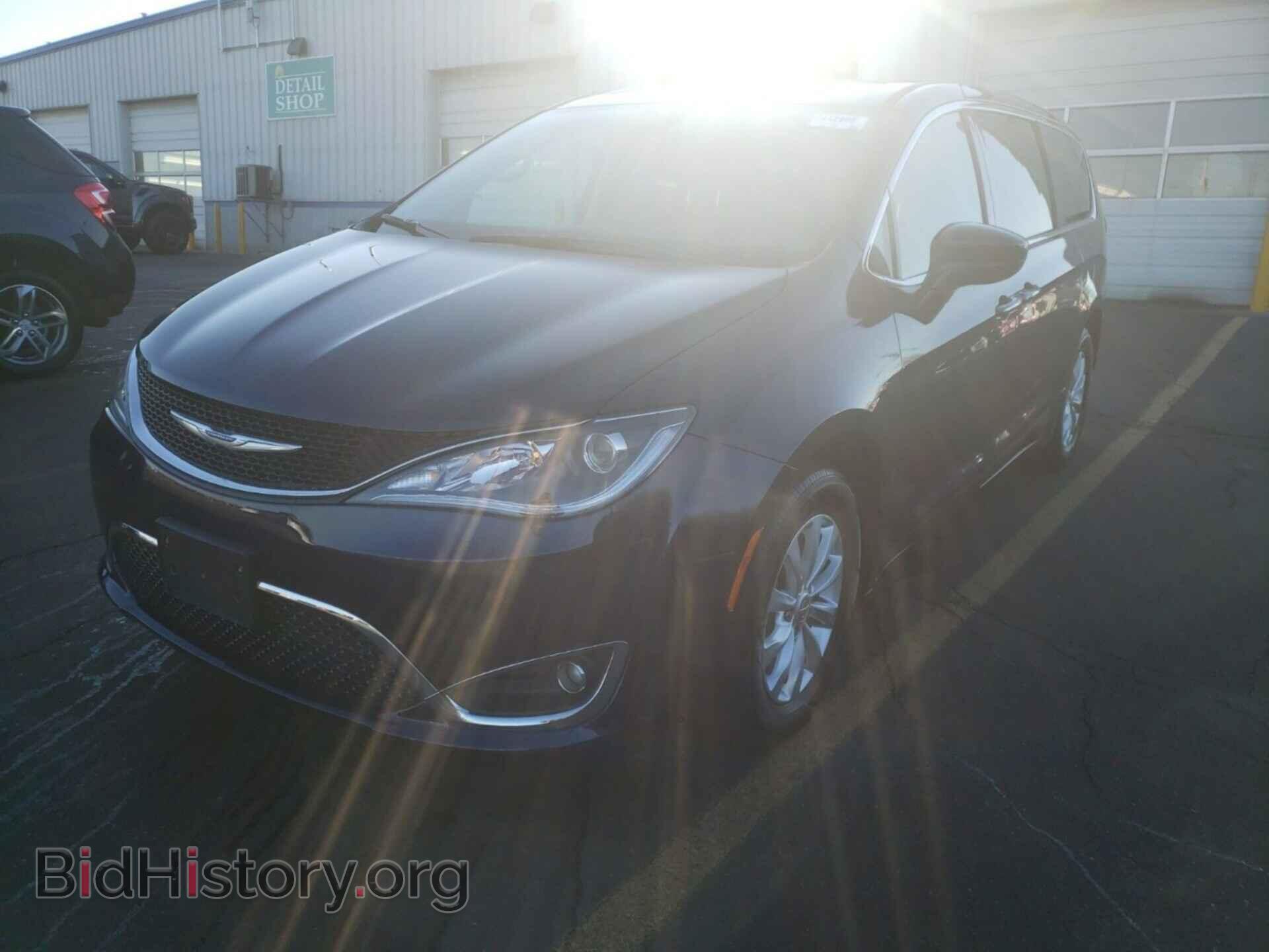 Фотография 2C4RC1FG8JR256614 - CHRYSLER PACIFICA 2018