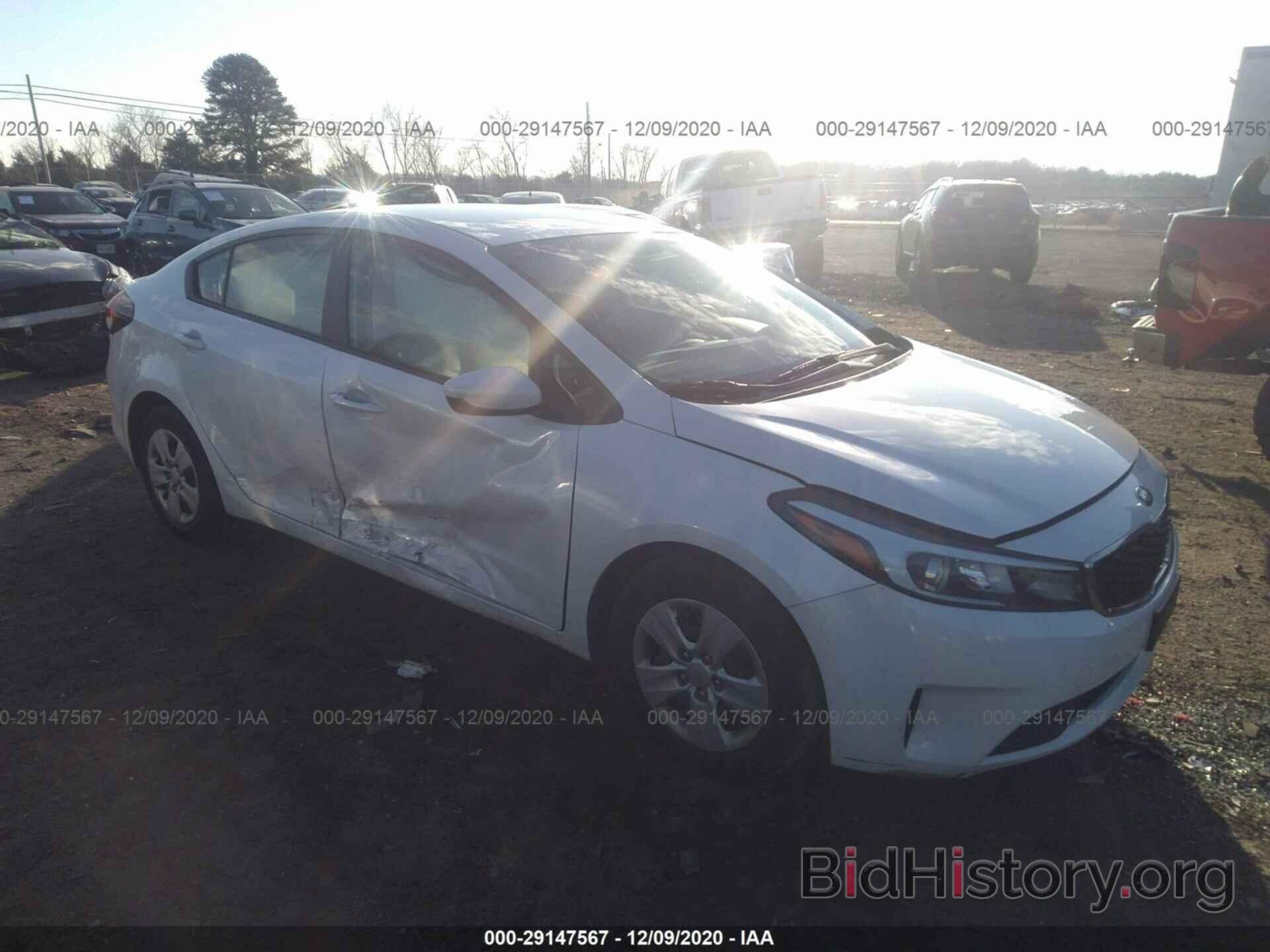 Photo 3KPFL4A70HE081556 - KIA FORTE 2017