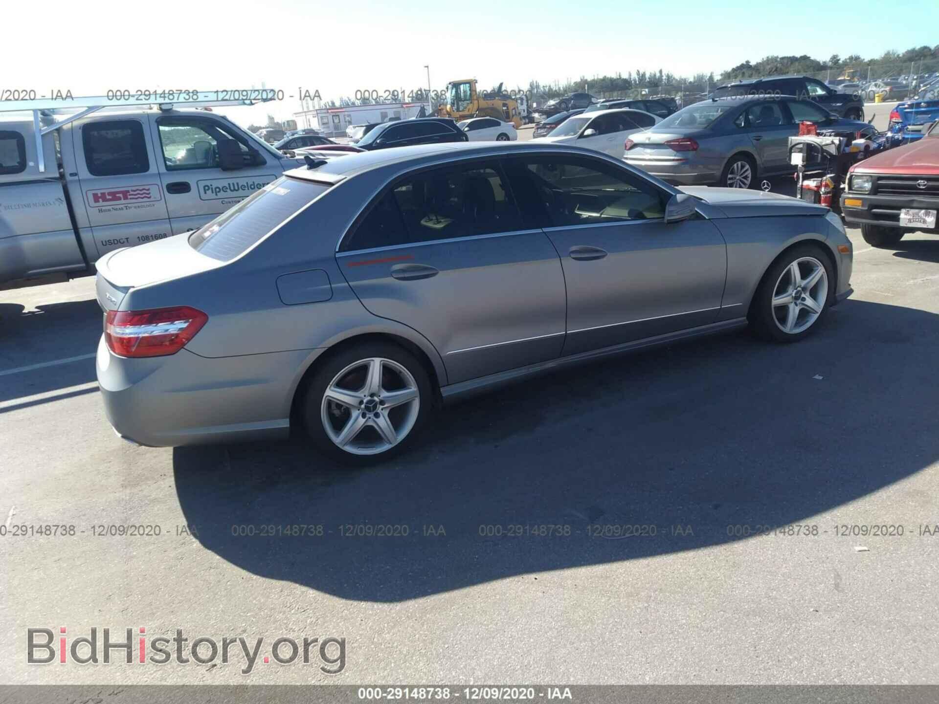 2011 MERCEDES-BENZ E-CLASS - VIN: WDDHF5GB2BA336998 - Фото 4