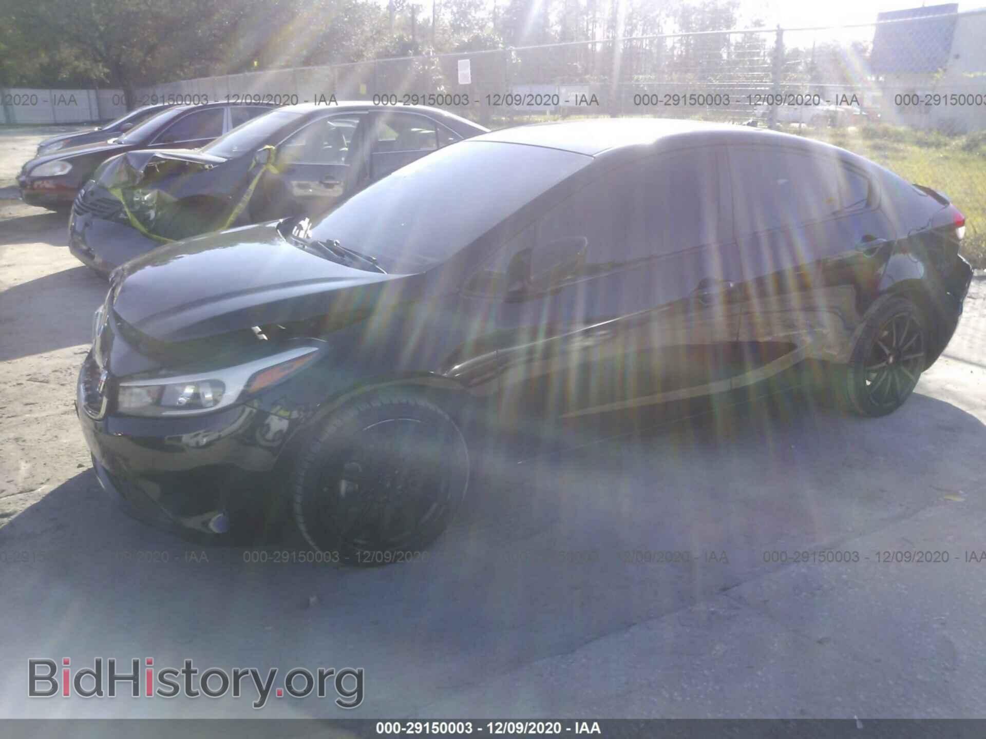 2017 KIA FORTE - VIN: 3KPFK4A72HE032197 - Photo 2