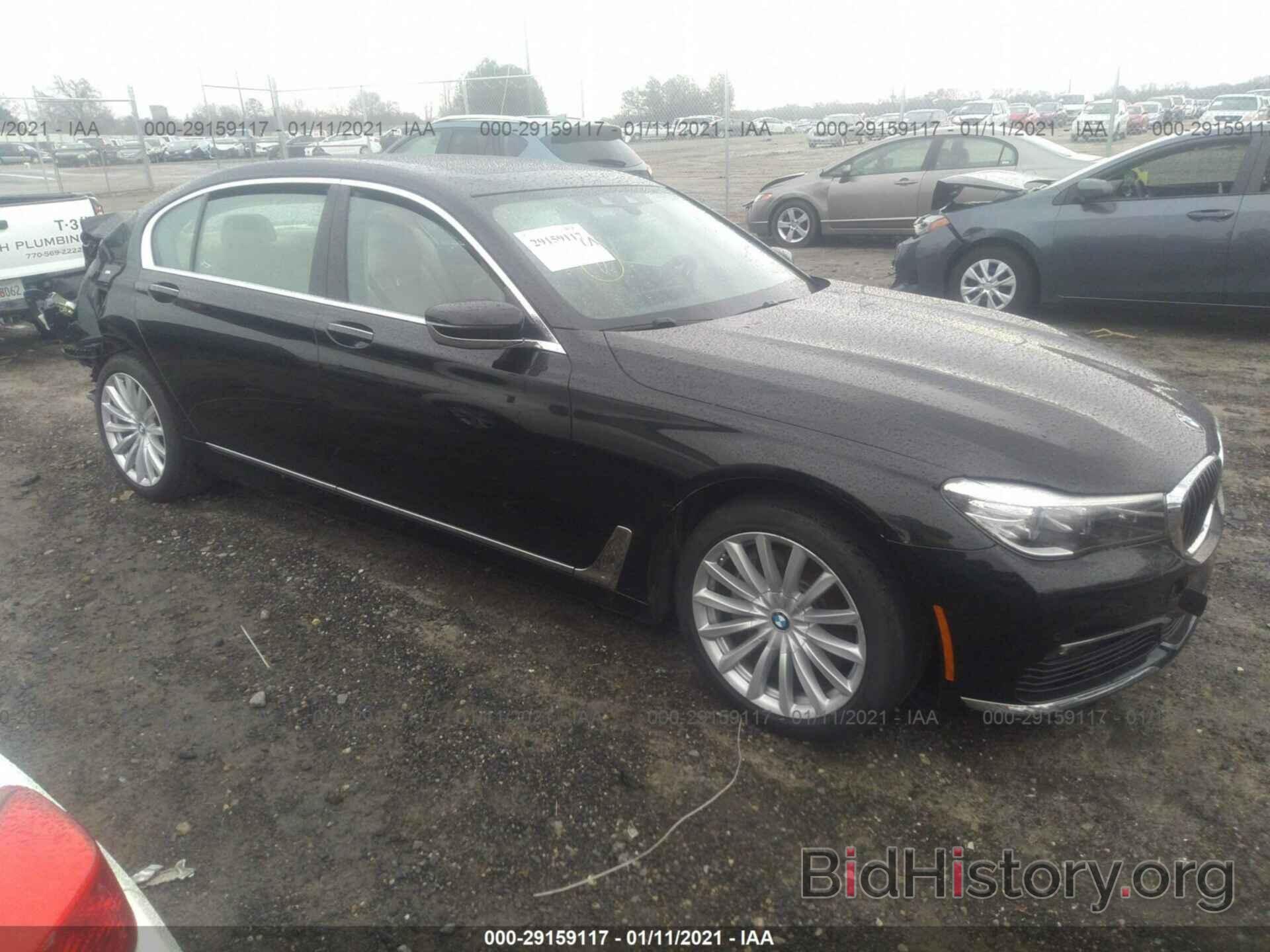 Photo WBA7E2C50JG743430 - BMW 7 SERIES 2018