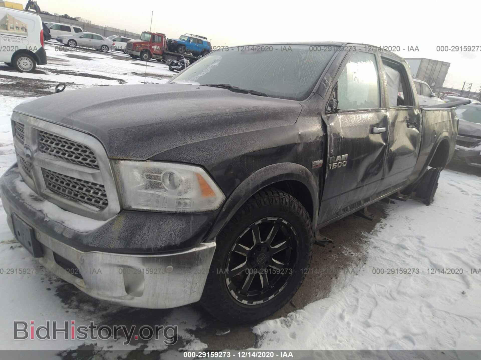 2017 RAM 1500 - VIN: 1C6RR7VT2HS606268 - Фото 2