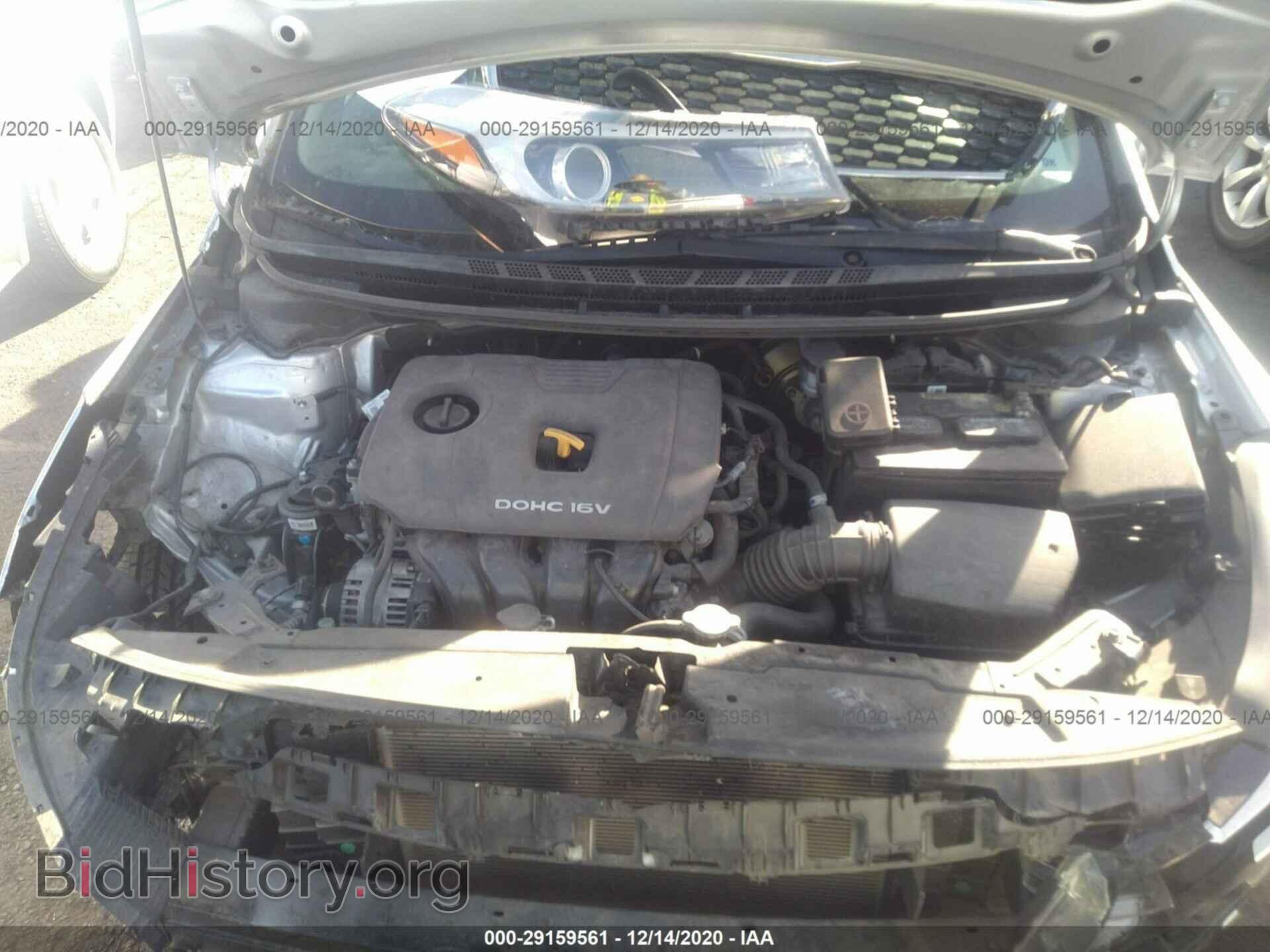 2017 KIA FORTE - VIN: 3KPFK4A73HE016977 - Photo 10