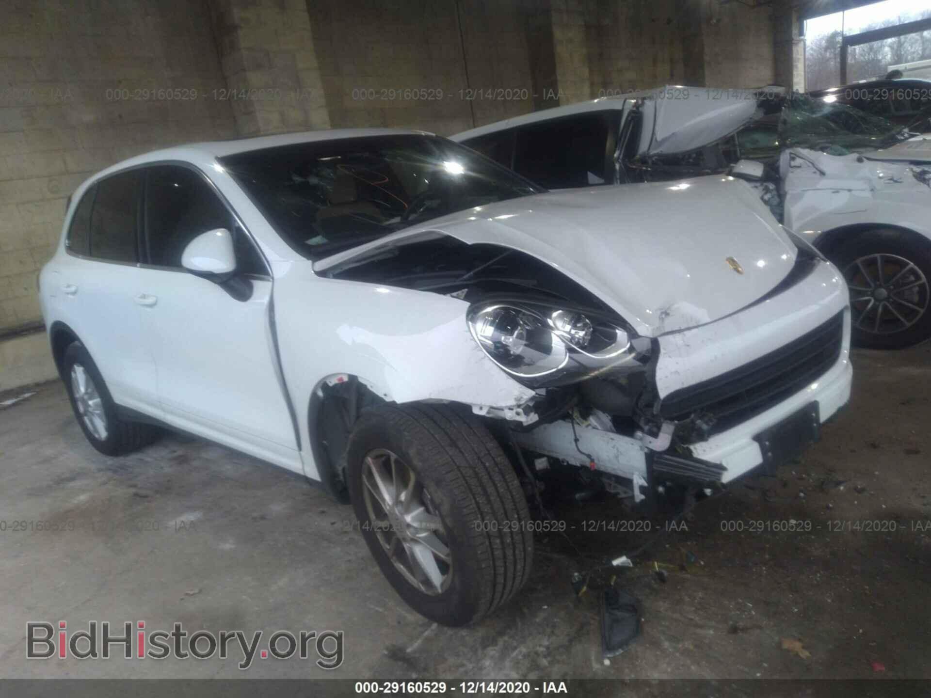 Photo WP1AA2A27GLA02560 - PORSCHE CAYENNE 2016