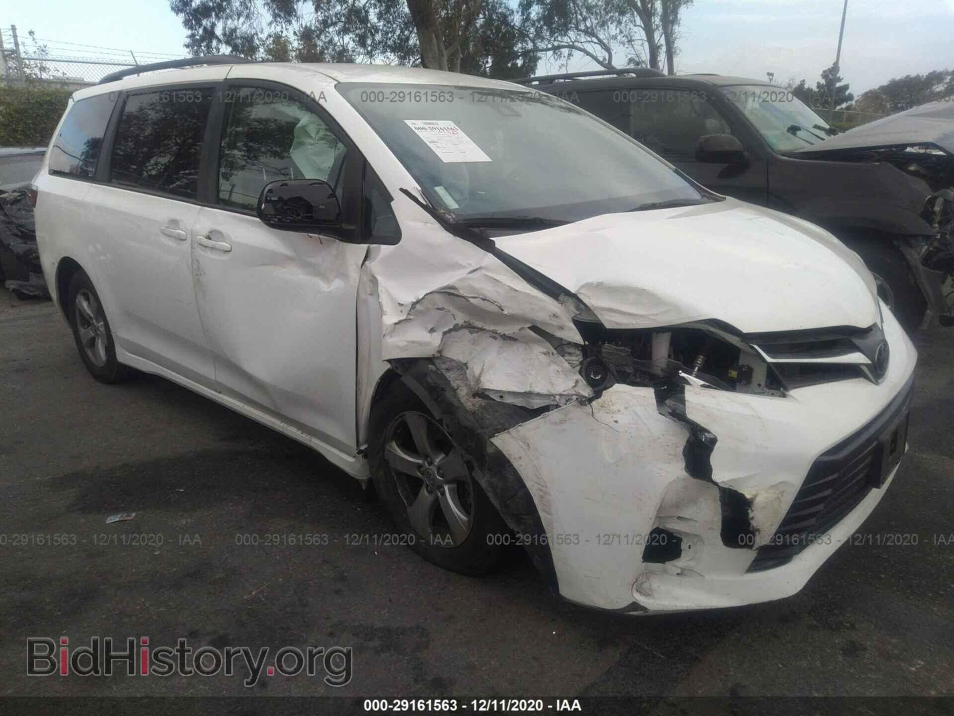Photo 5TDKZ3DC9JS956046 - TOYOTA SIENNA 2018