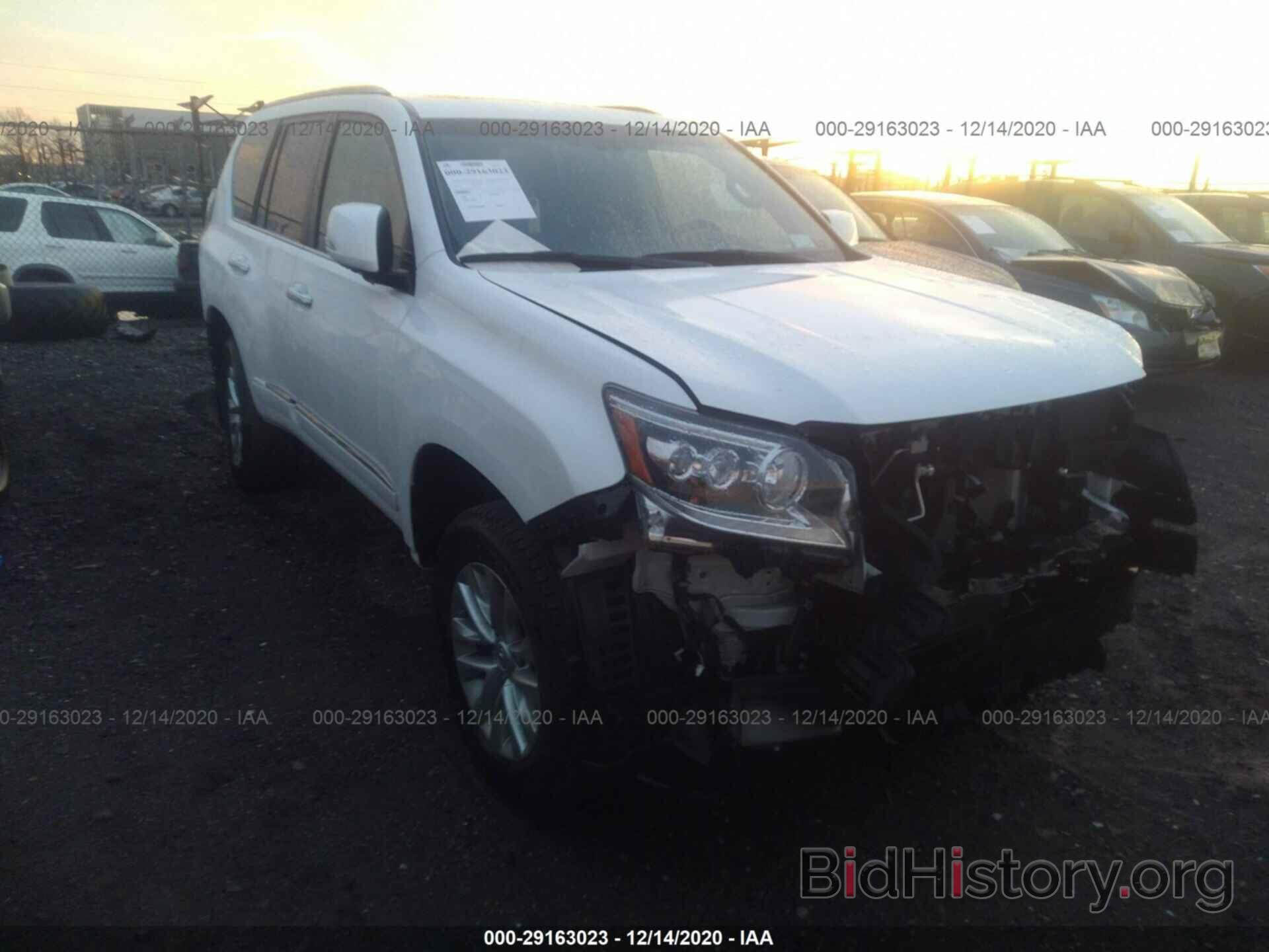 Photo JTJBM7FX1K5239084 - LEXUS GX 2019