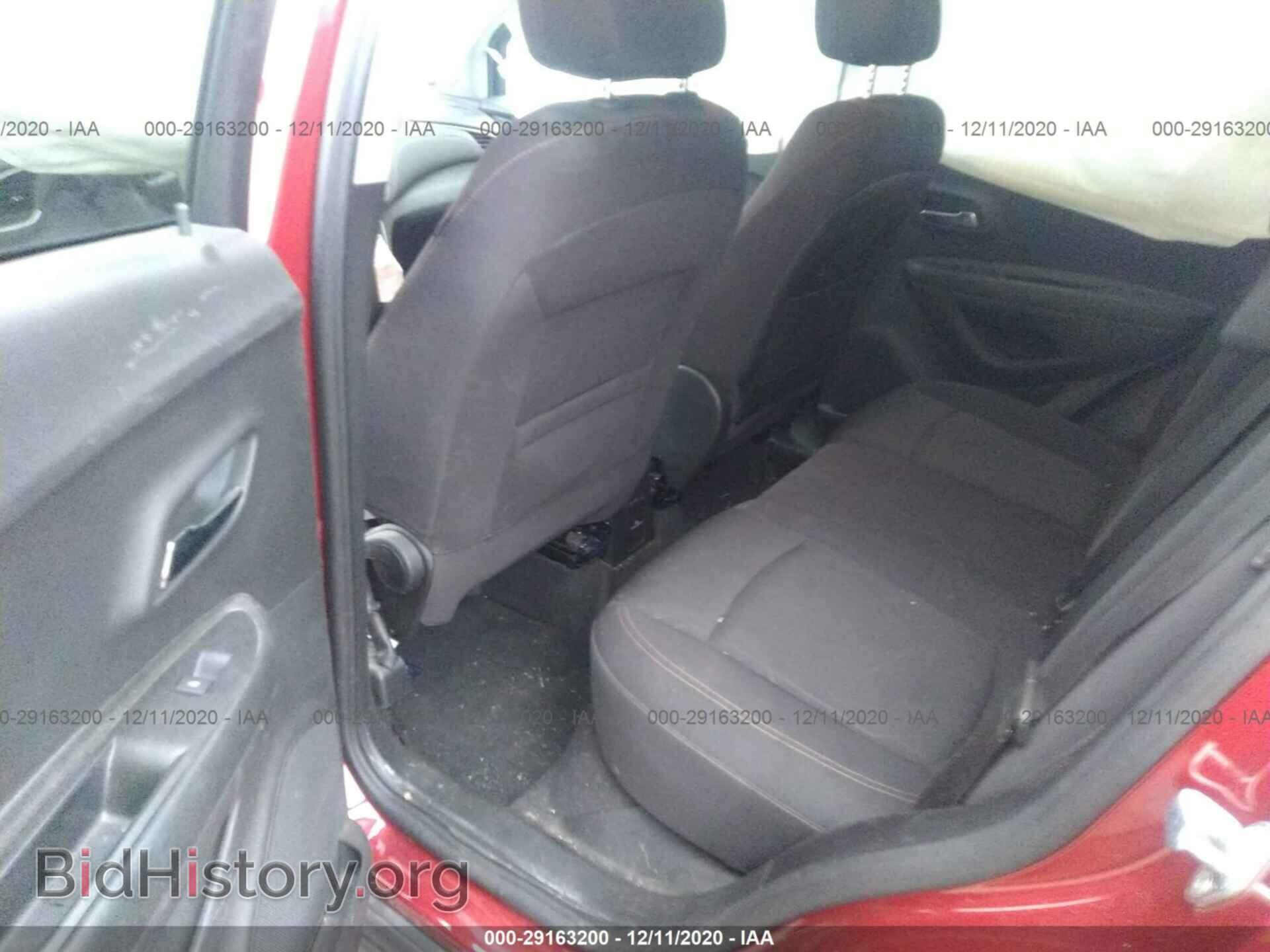 2019 CHEVROLET TRAX - VIN: 3GNCJLSB7KL321864 - Фото 8
