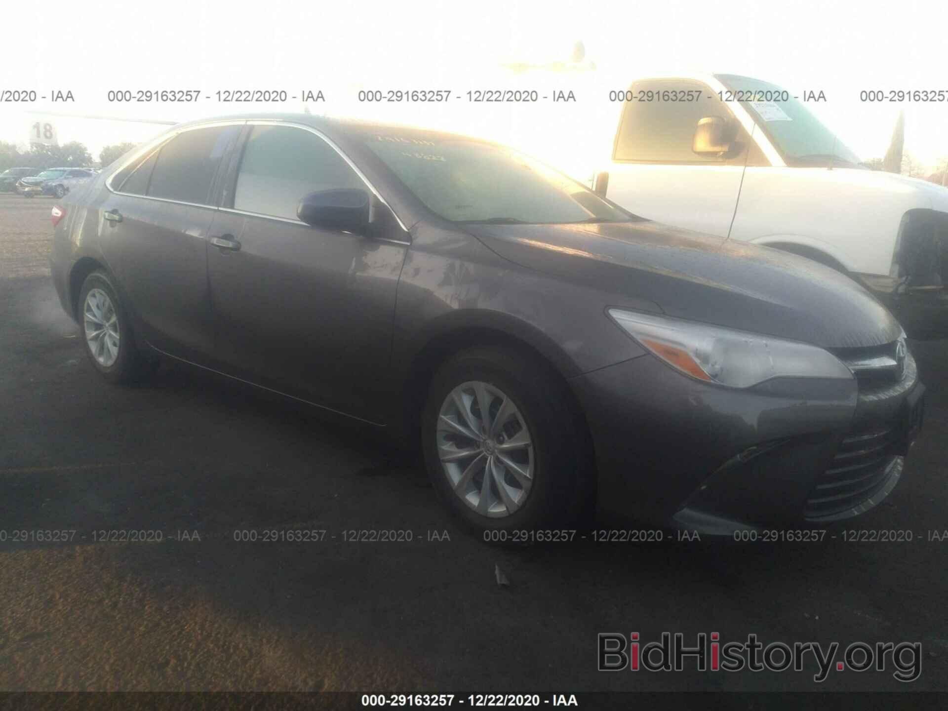 Photo 4T4BF1FK4FR490127 - TOYOTA CAMRY 2015