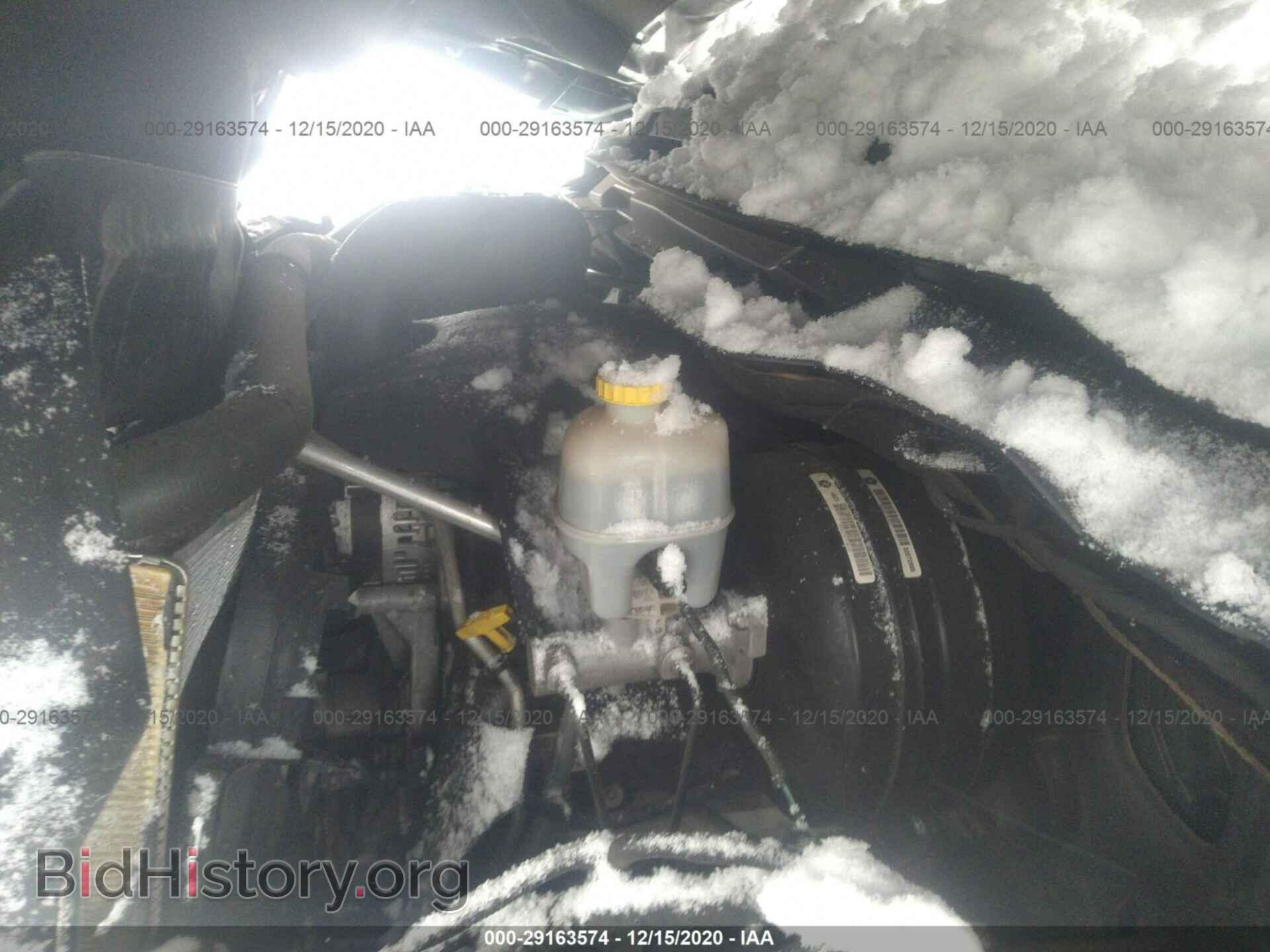 2015 RAM 1500 - VIN: 1C6RR7FT1FS775581 - Фото 10