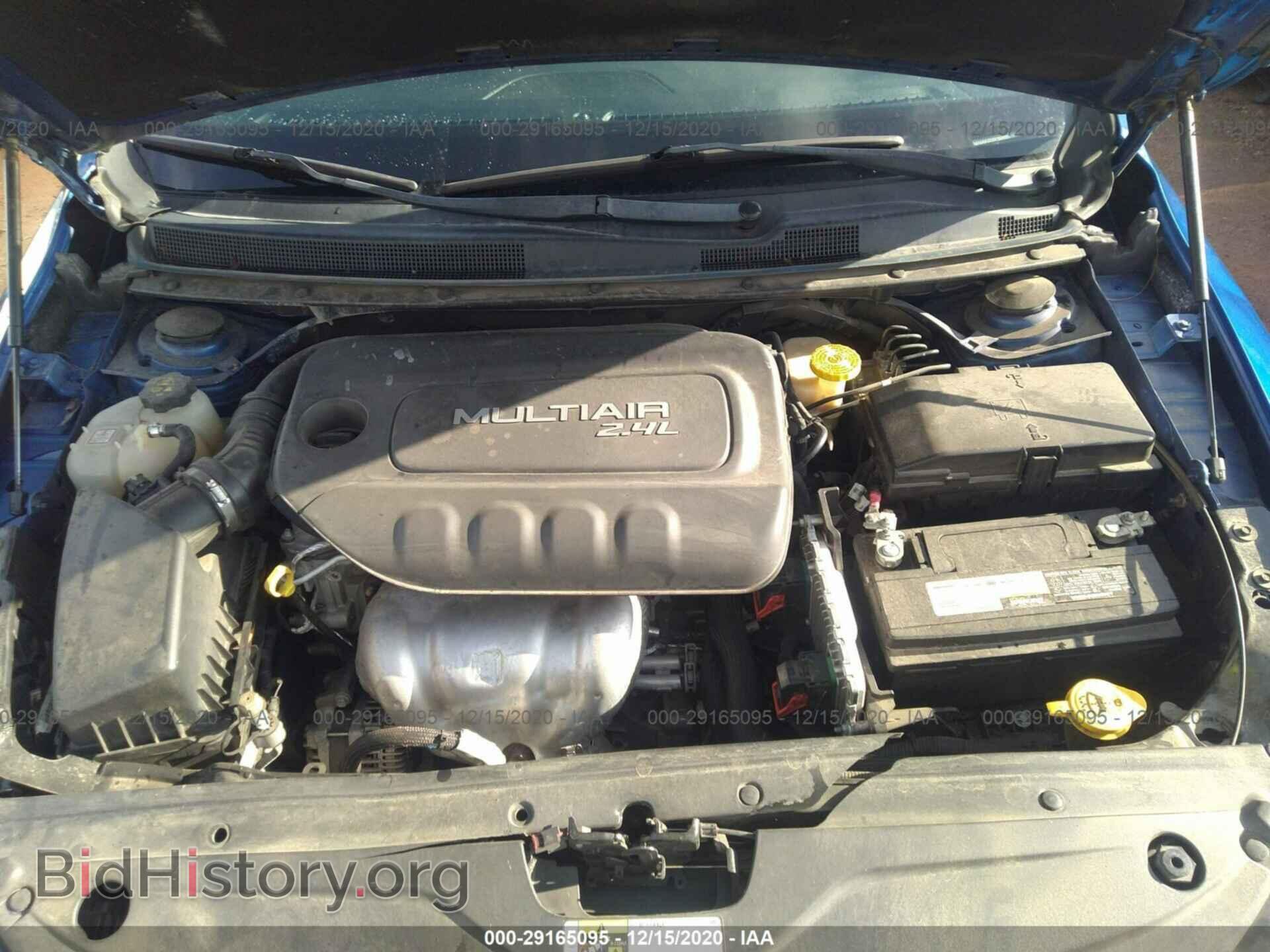 2016 CHRYSLER 200 - VIN: 1C3CCCBB8GN104533 - Фото 10