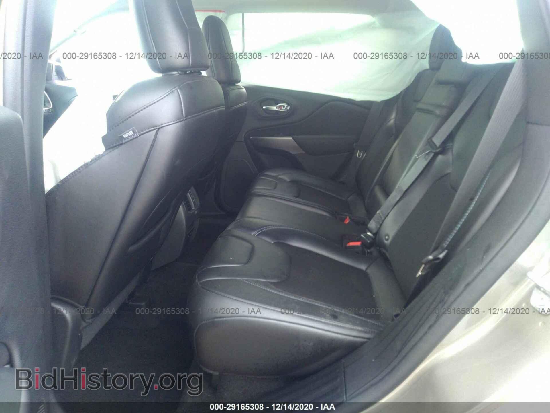 2019 JEEP CHEROKEE - VIN: 1C4PJLLB2KD201985 - Фото 8