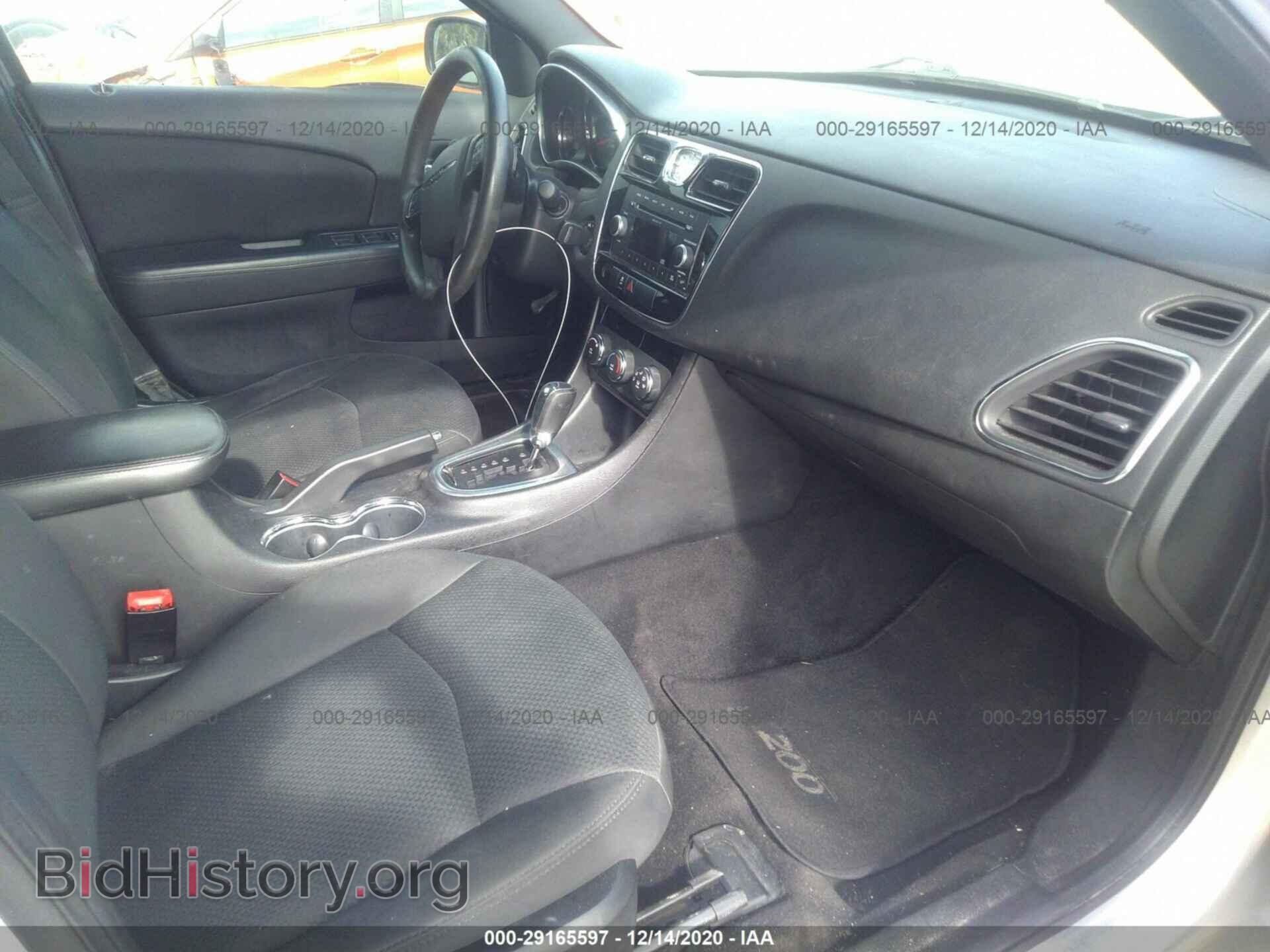 2011 CHRYSLER 200 - VIN: 1C3BC4FBXBN522113 - Photo 5