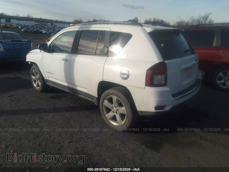 2014 Jeep COMPASS (VIN 1C4NJCCBXED652643) — photo 3 of 11