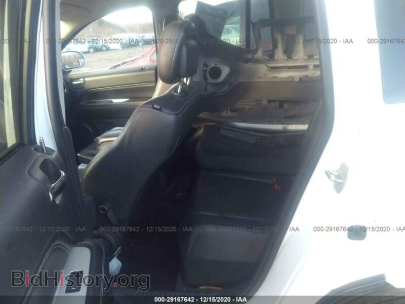 2014 Jeep COMPASS (VIN 1C4NJCCBXED652643) — photo 8 of 11