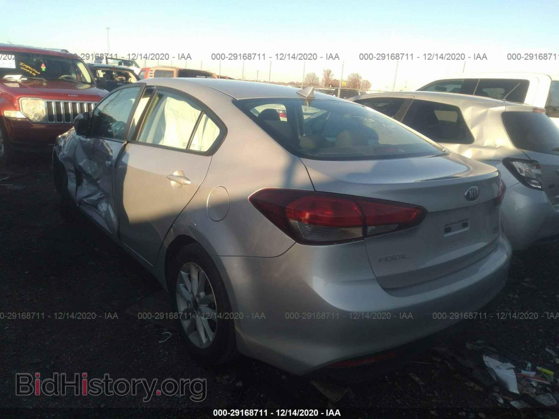2017 KIA FORTE - VIN: 3KPFL4A74HE132993 - Фото 3