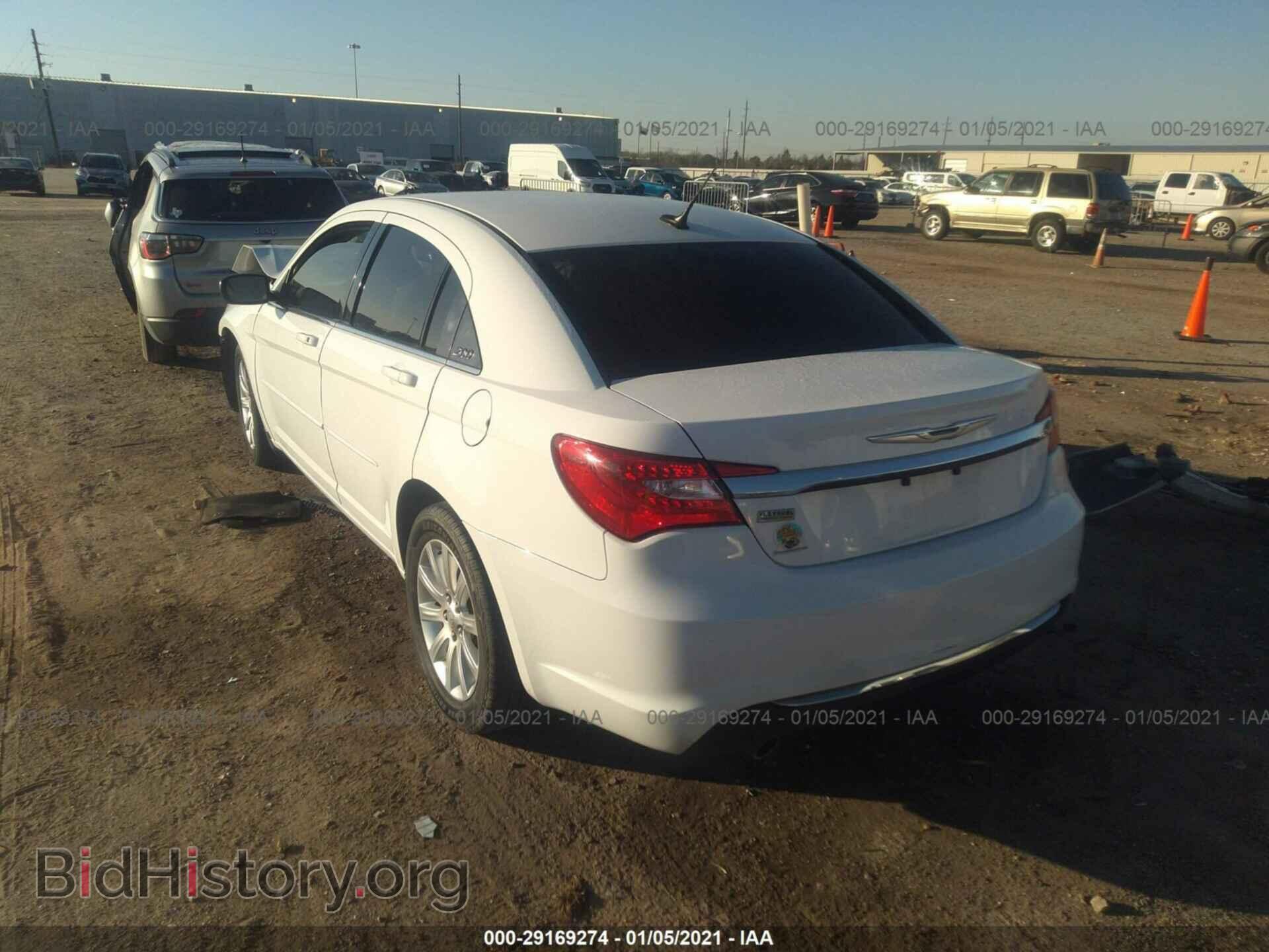 2013 CHRYSLER 200 - VIN: 1C3CCBBG7DN678722 - Фото 3
