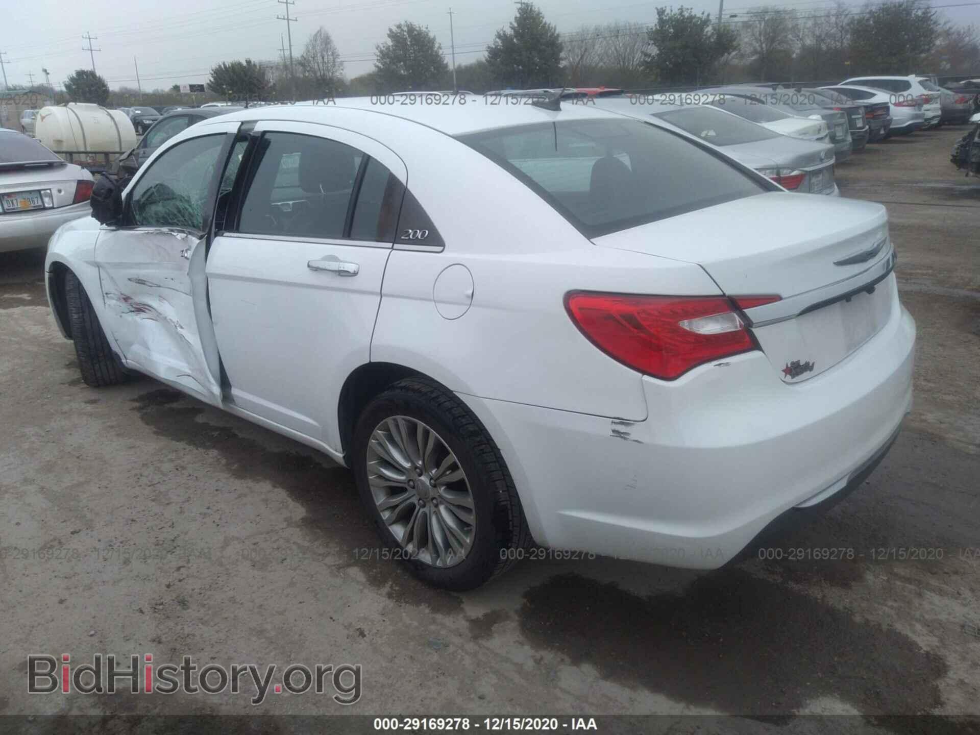 2012 CHRYSLER 200 - VIN: 1C3CCBCG6CN304275 - Фото 3